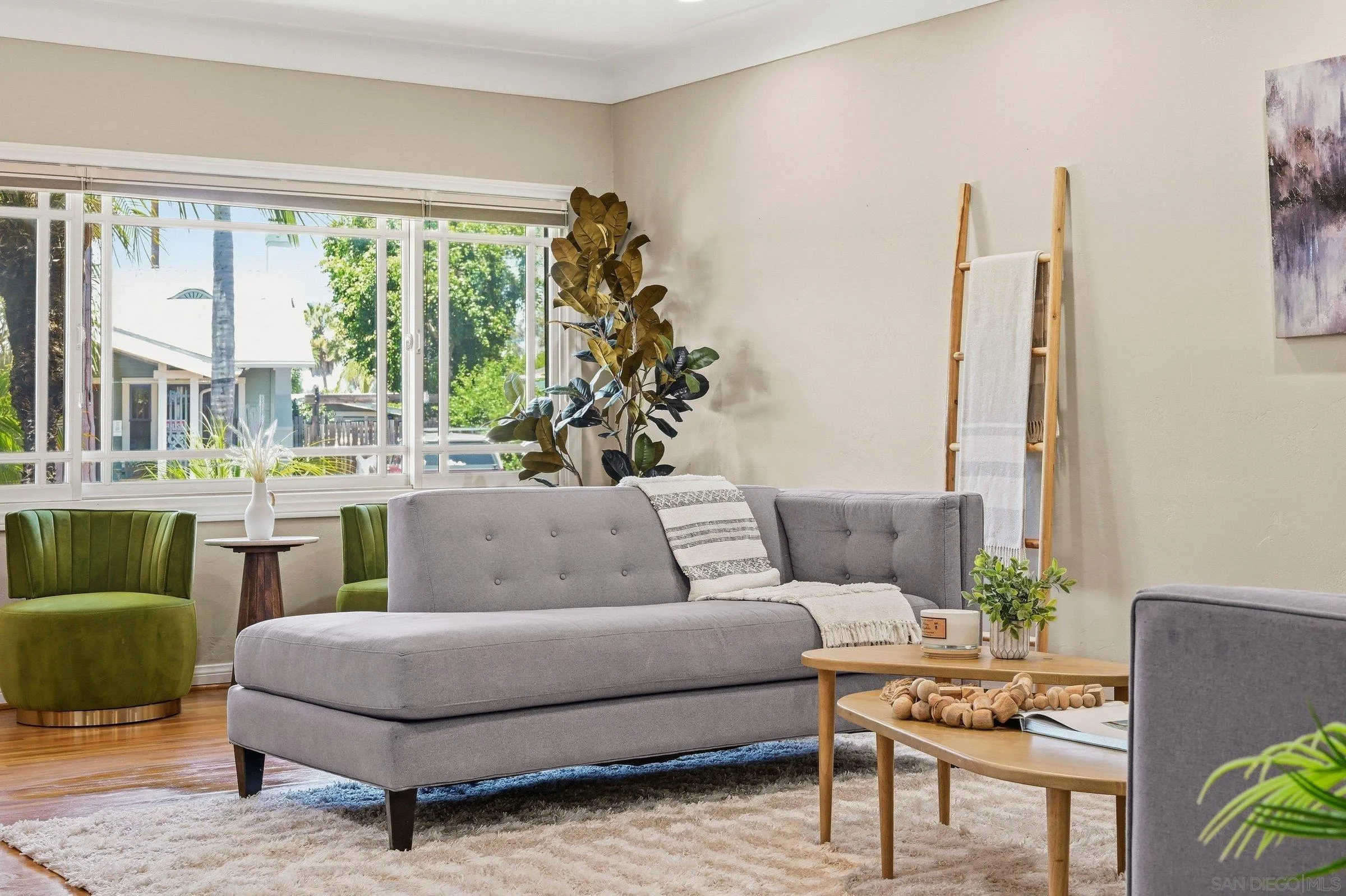 https://cdn.realtyfeed.com/cdn/127/260015250/4ddd154ab8e8d3927dc691ed3bf1e42a.webp