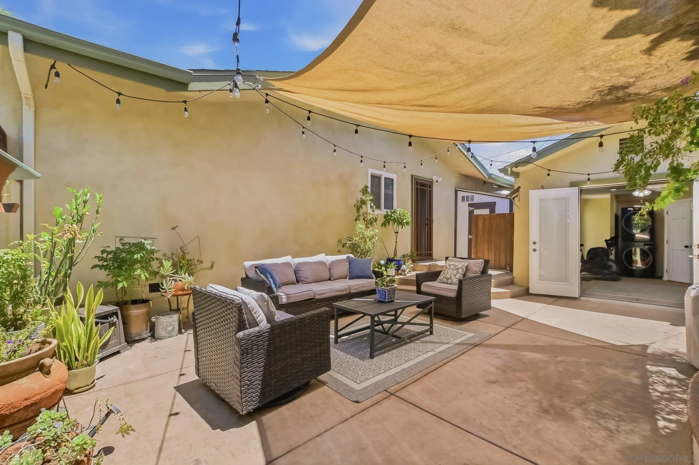 https://cdn.realtyfeed.com/cdn/127/260015250/6edf81ff58320b5bb11c54958490473c.webp