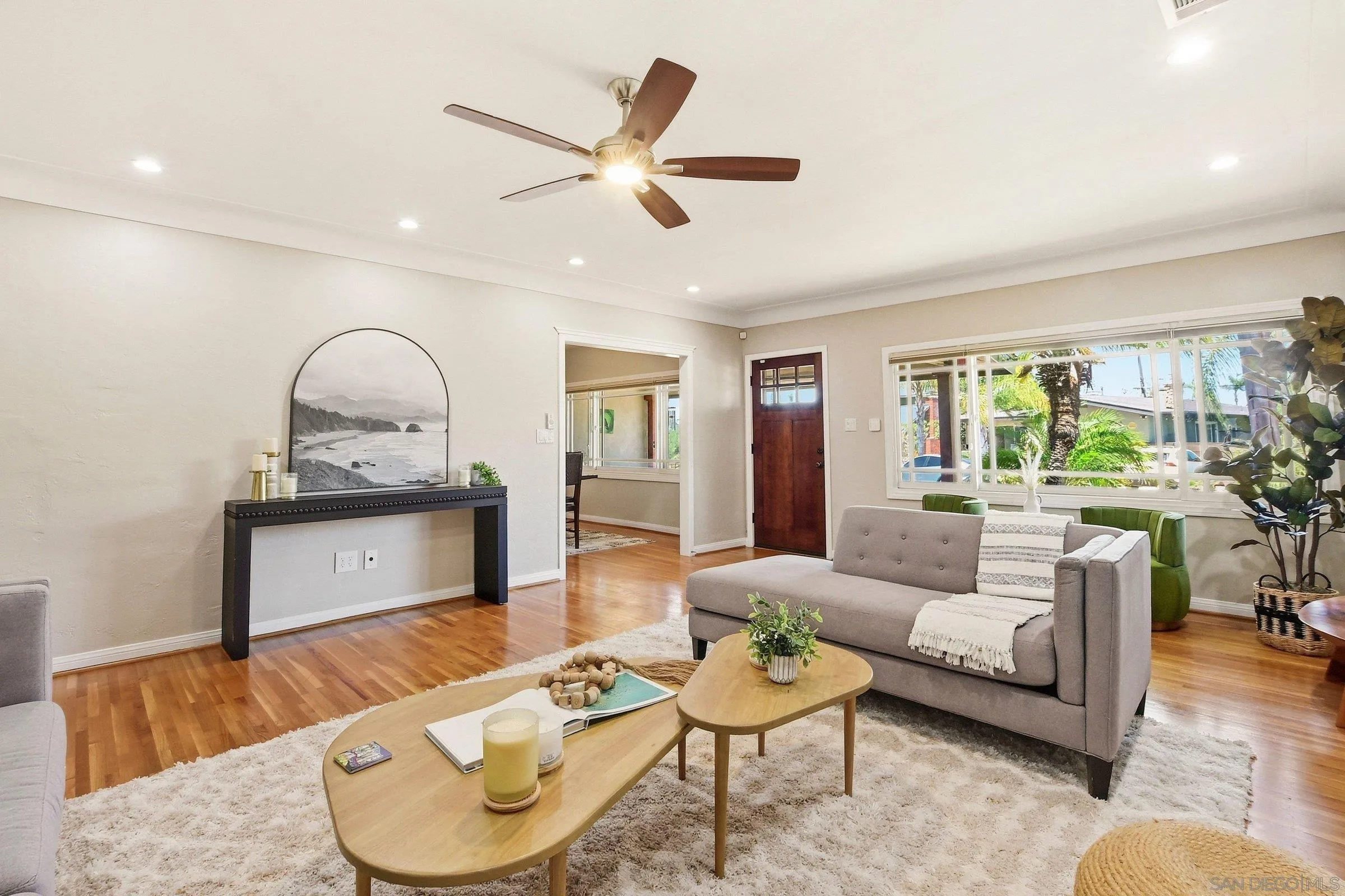 https://cdn.realtyfeed.com/cdn/127/260015250/993c8da521c384496ebb228851031ed8.webp