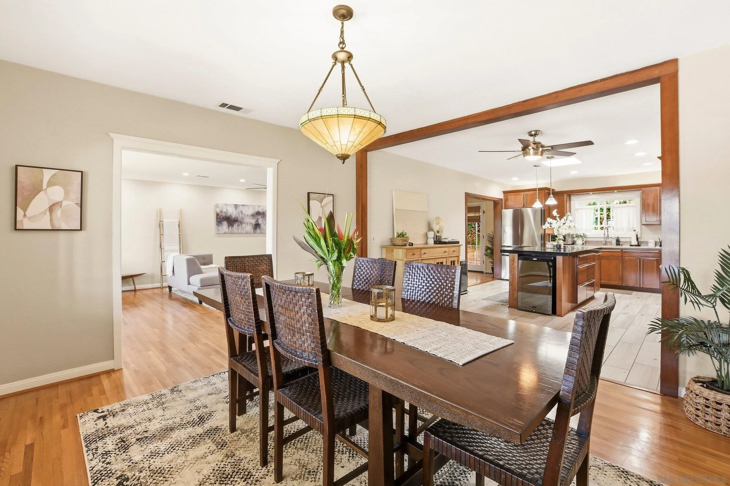 https://cdn.realtyfeed.com/cdn/127/260015250/f9b858f1c44c5fa828d28b2e4986b379.webp