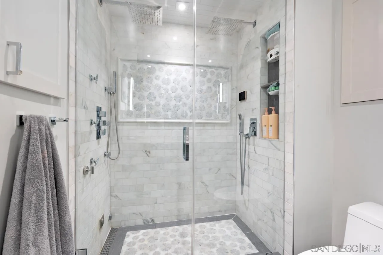 Photo #39: 260015254 Listing: Photo #39