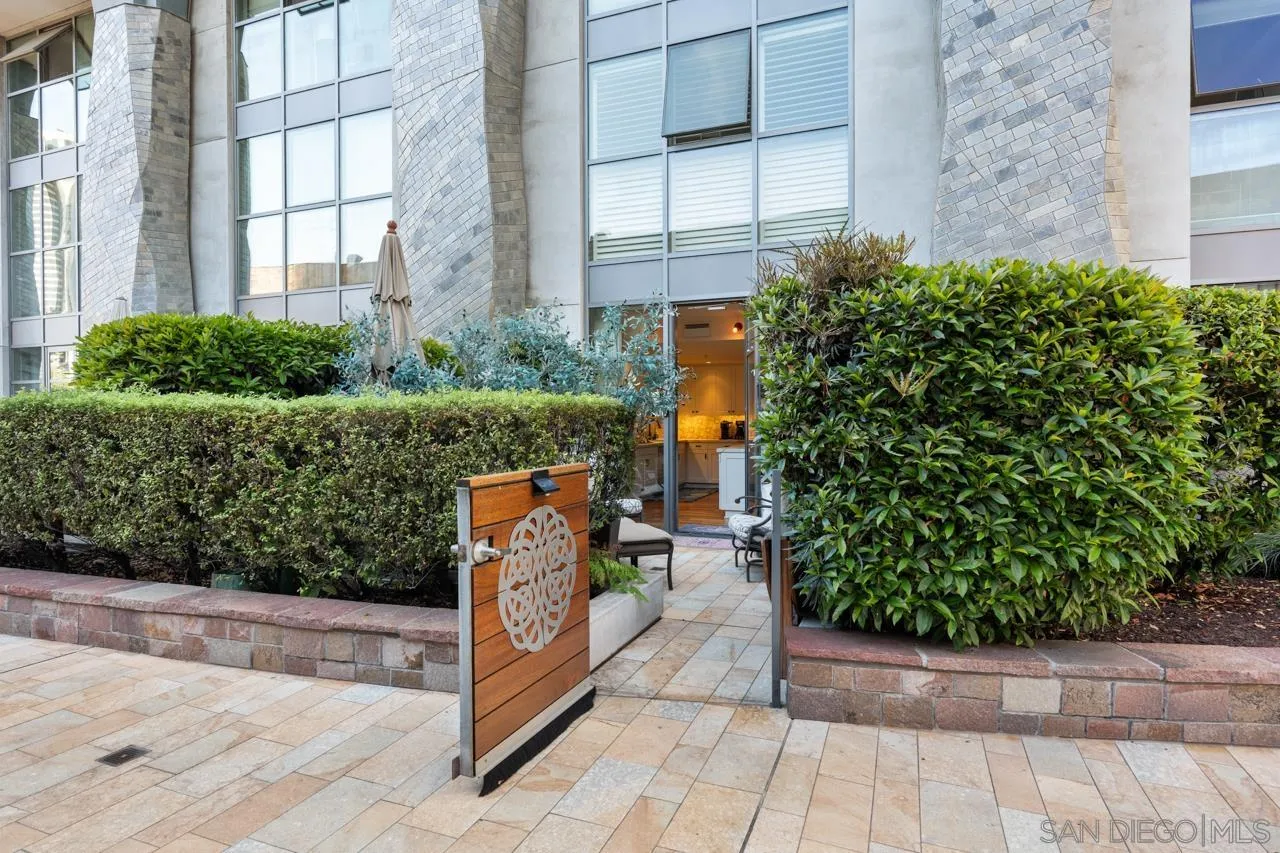 Photo #55: 260015254 Listing: Photo #55