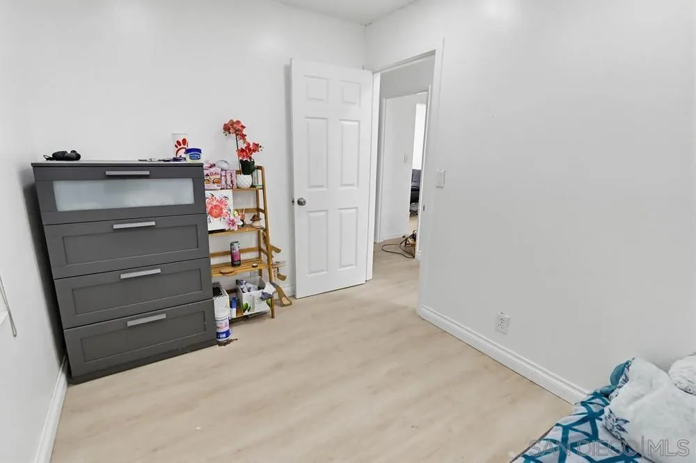 https://cdn.realtyfeed.com/cdn/127/260015257/6a9c6c11649c696417d172e32ccec898.webp
