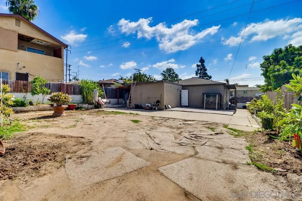 https://cdn.realtyfeed.com/cdn/127/260015257/abaebce7ee1d795090184399787a8ec3.webp