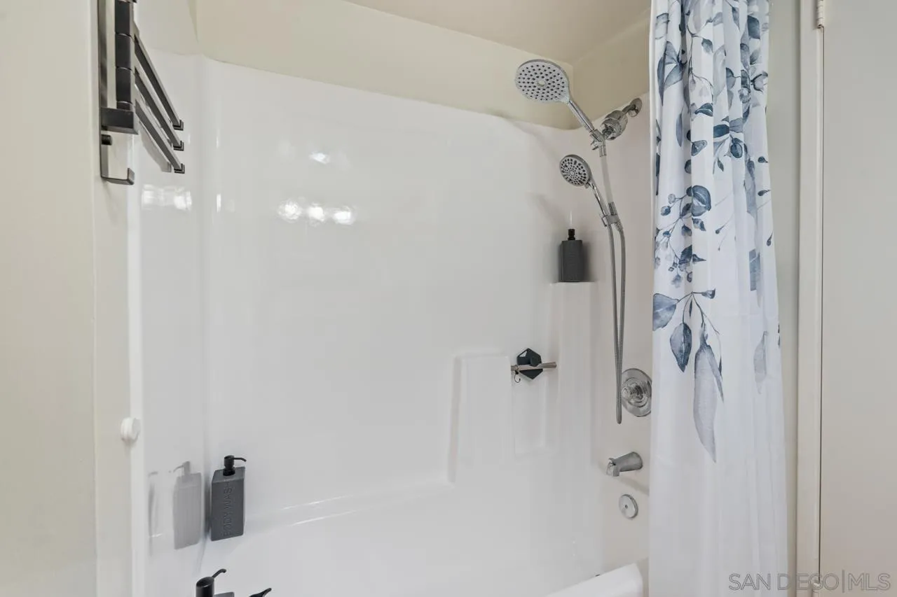 Photo #22: 260015261 Listing: Photo #22