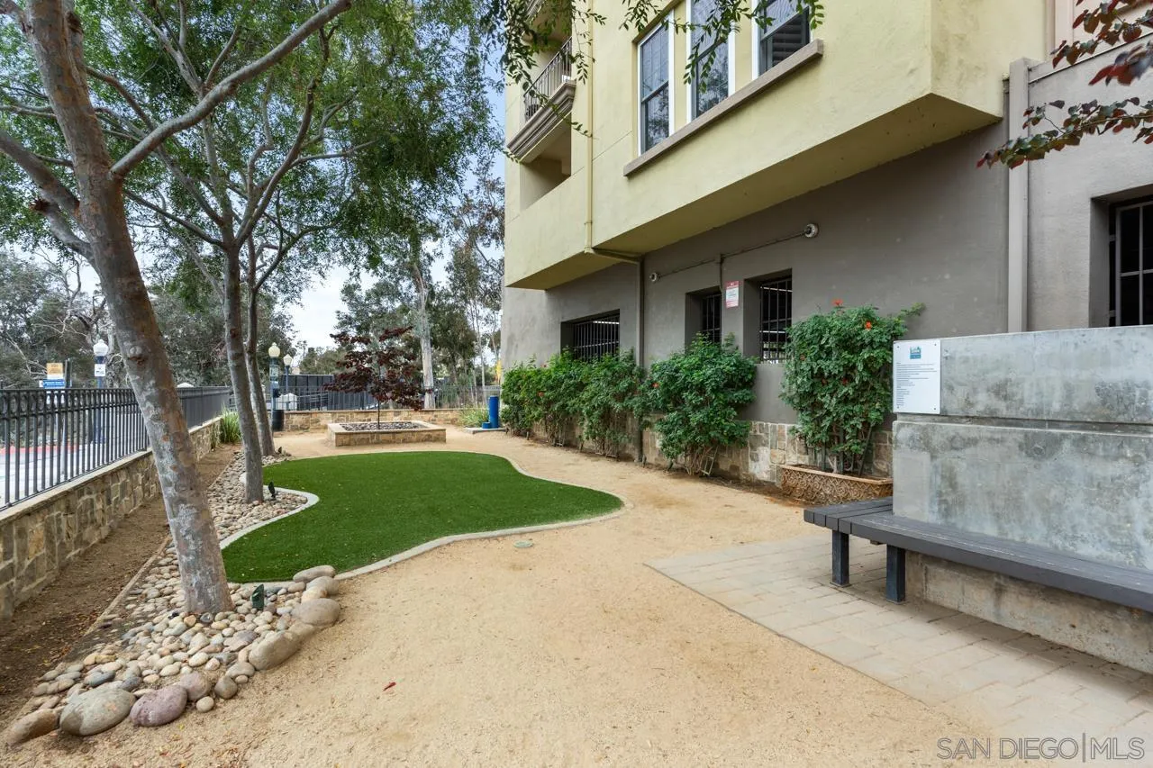 Photo #32: 260015261 Listing: Photo #32