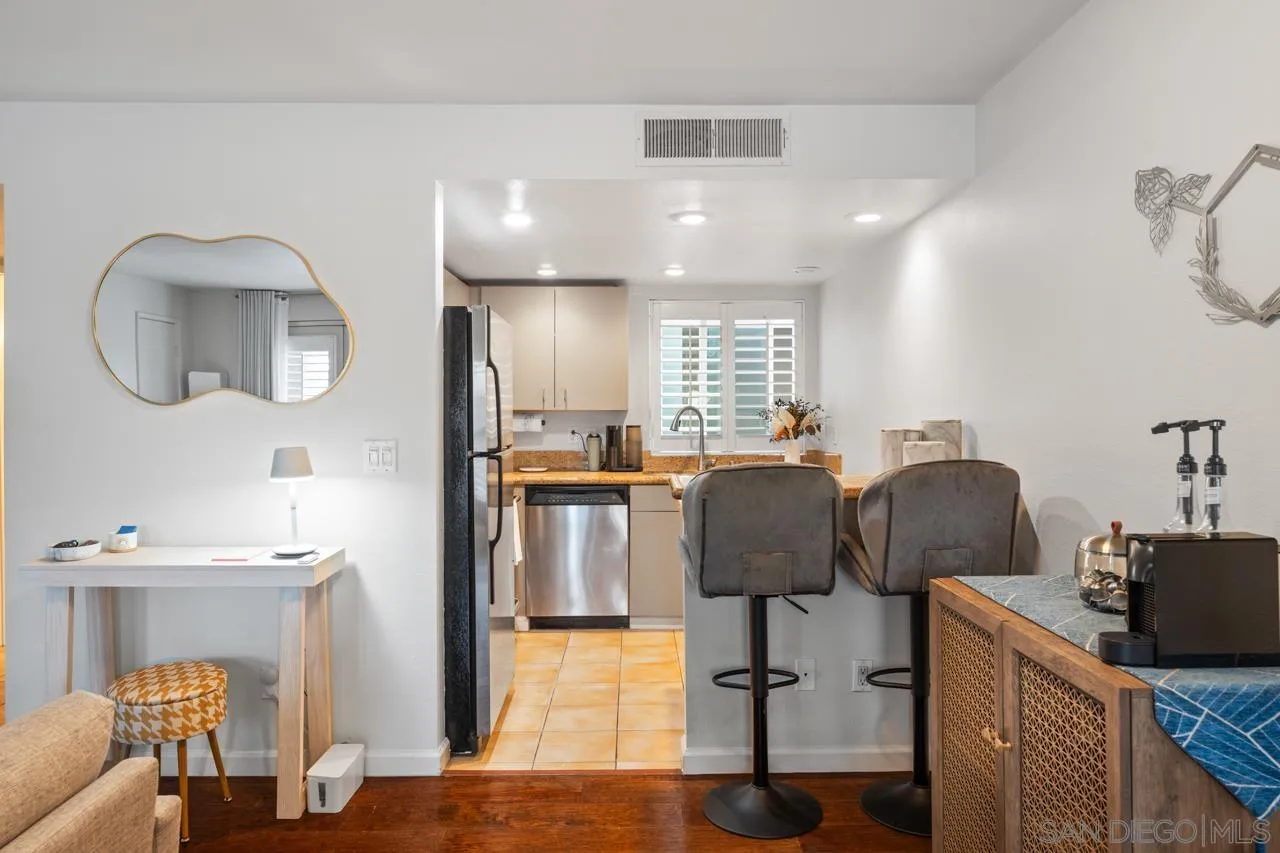 Photo #10: 260015261 Listing: Photo #10
