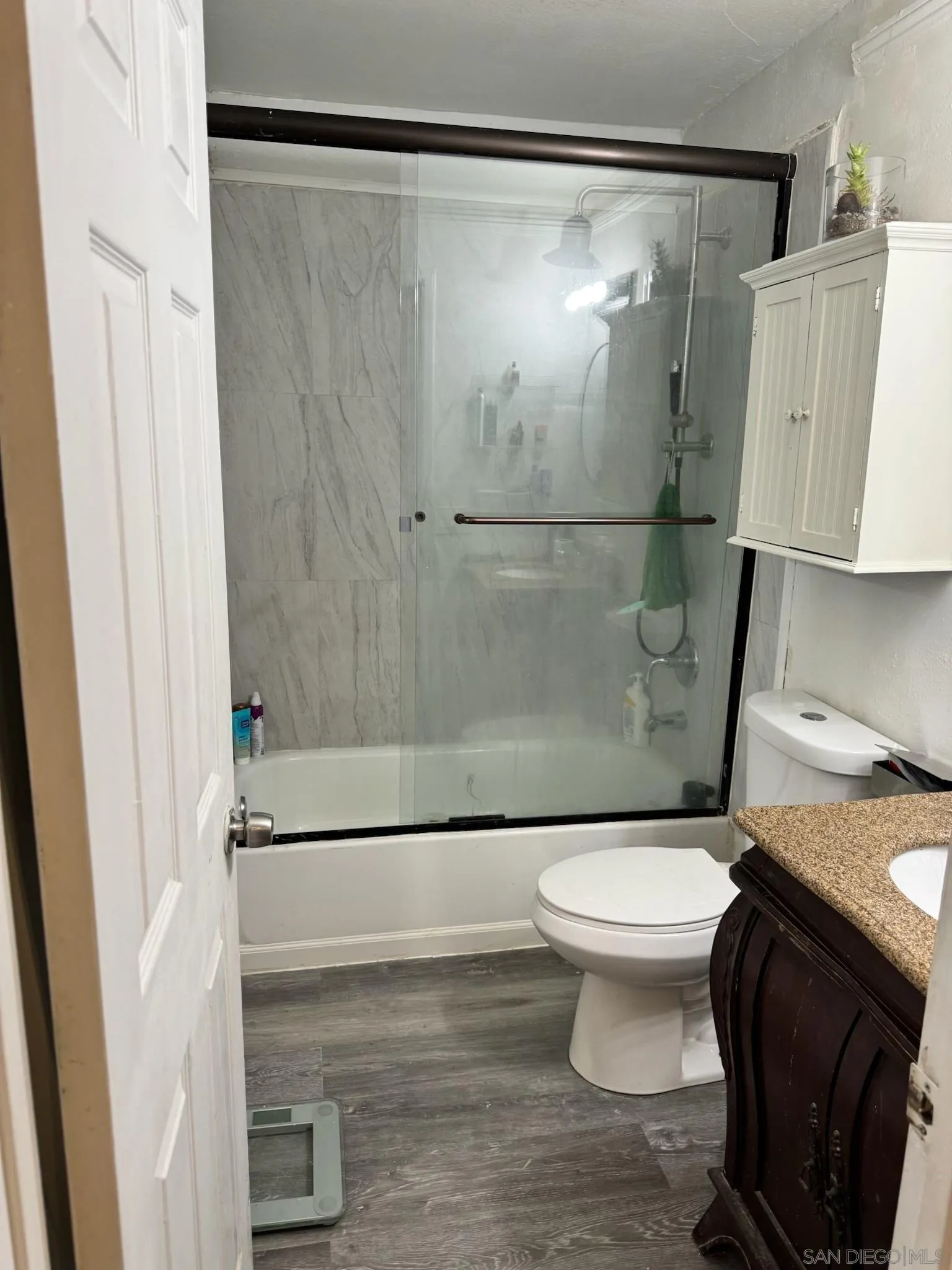 https://cdn.realtyfeed.com/cdn/127/260015265/cb5adbdf4ee38601e93d2f84f167579c.webp