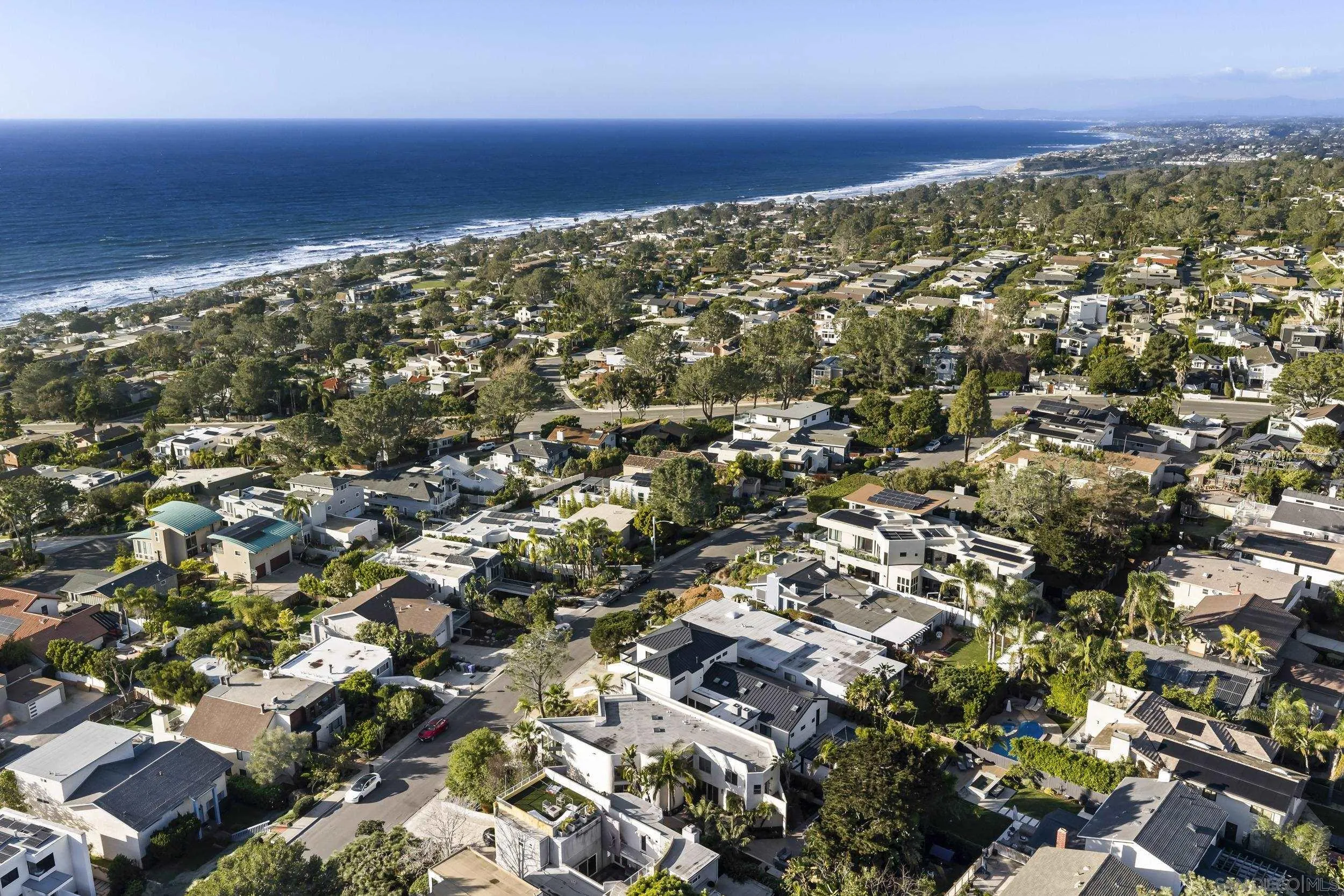 https://cdn.realtyfeed.com/cdn/127/260015268/3edd405bad3705dc0ea3a6fa70662c23.webp