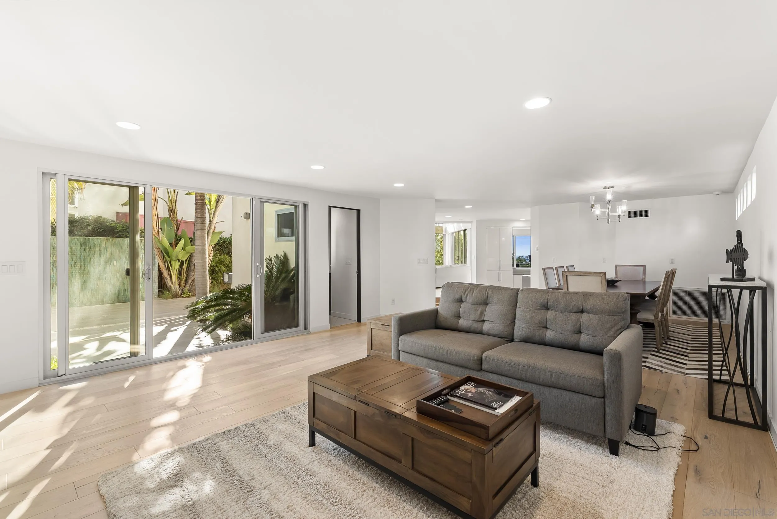 https://cdn.realtyfeed.com/cdn/127/260015268/4c6a9fd8d9e7d3c4897940bd8e614d69.webp