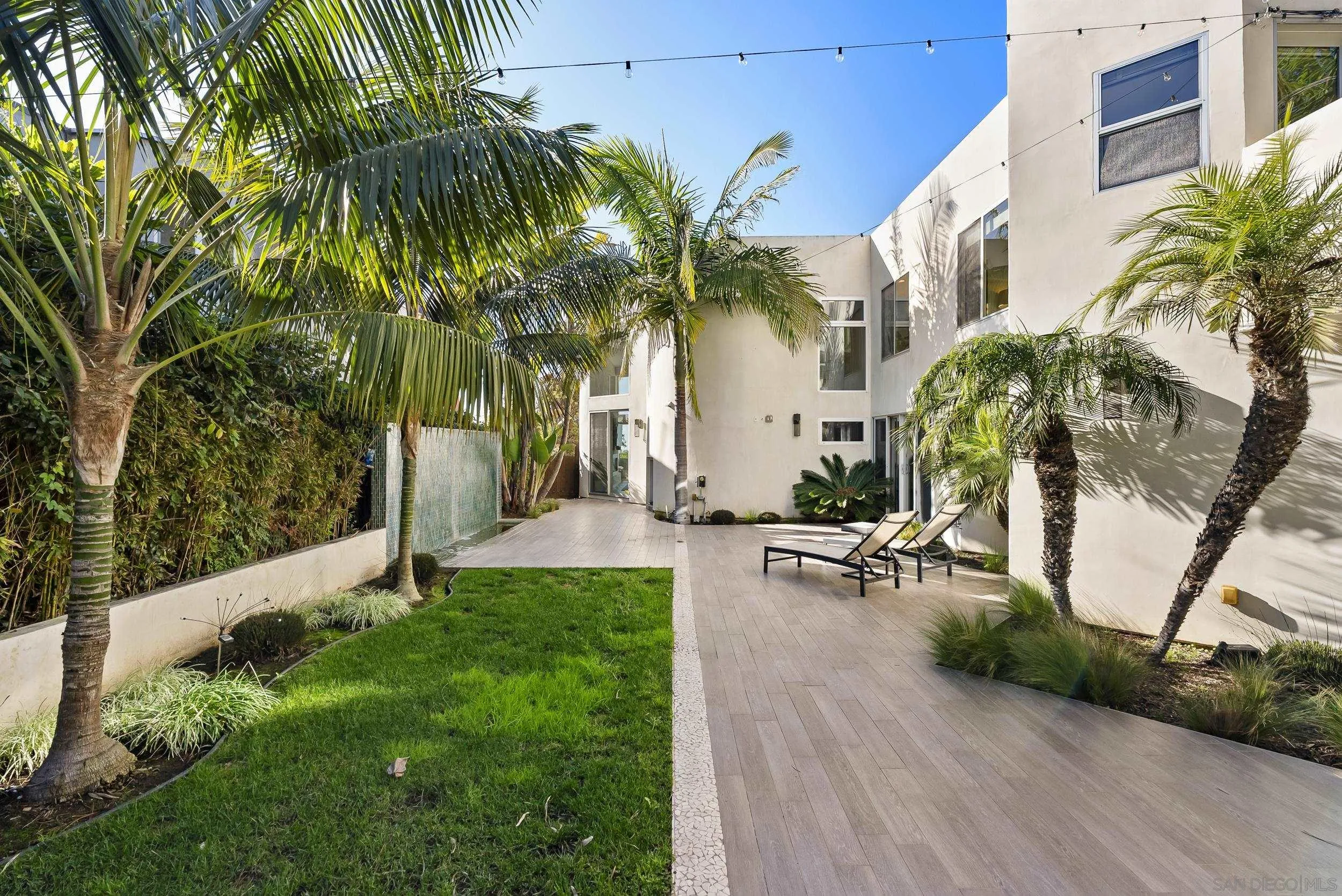 https://cdn.realtyfeed.com/cdn/127/260015268/4ccbd723cfc9966c33667957cb96948f.webp