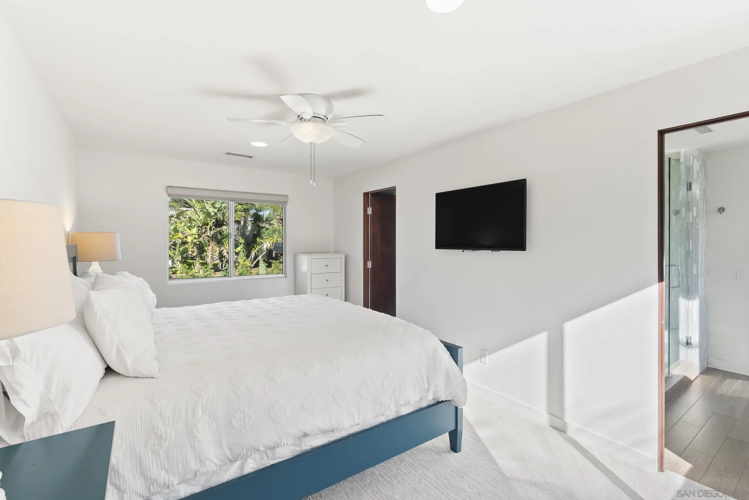 https://cdn.realtyfeed.com/cdn/127/260015268/4f56c031ac1b25c468feee1cae44a484.webp
