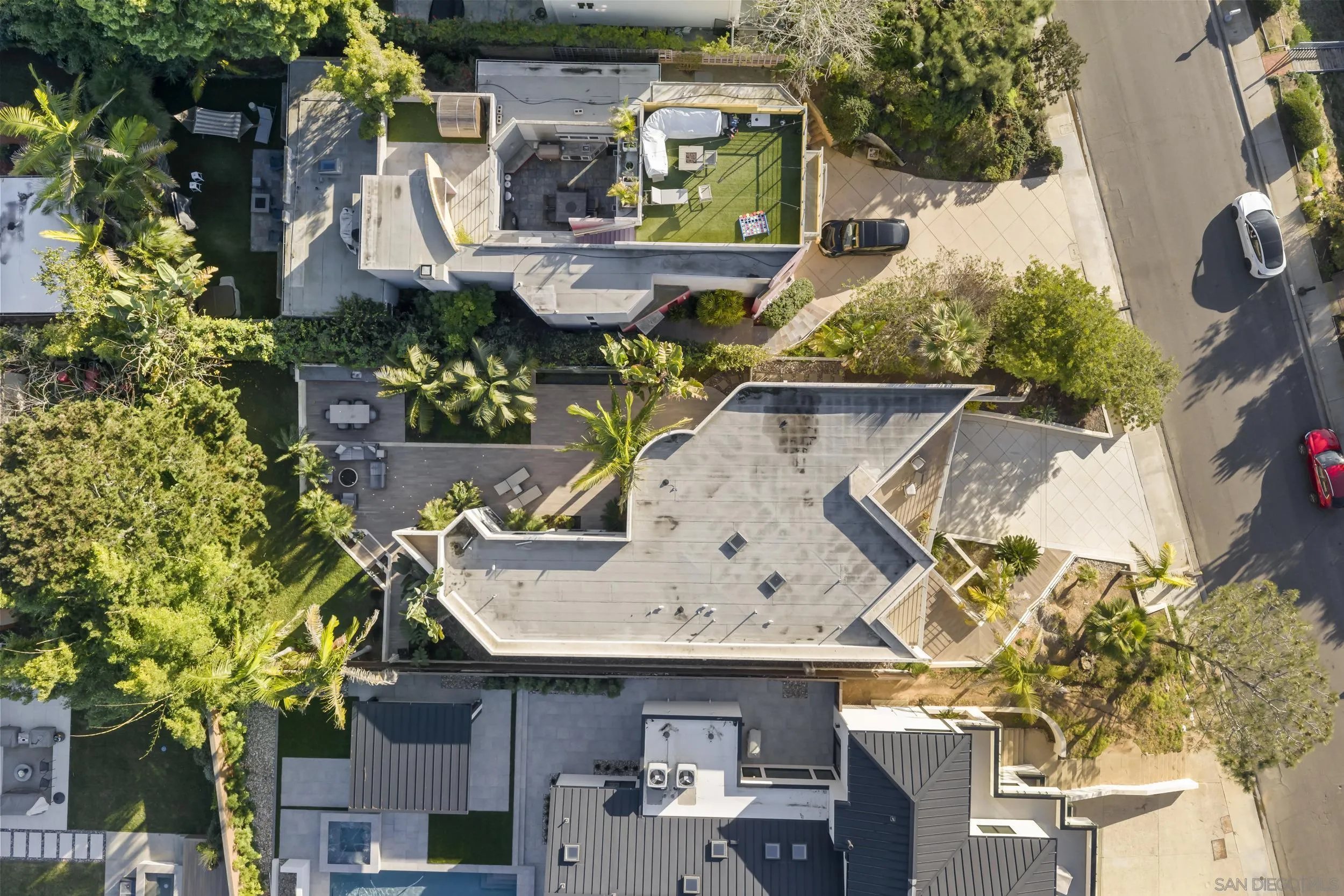 https://cdn.realtyfeed.com/cdn/127/260015268/685fcb91c5c7ee852693cc1bf50f493d.webp