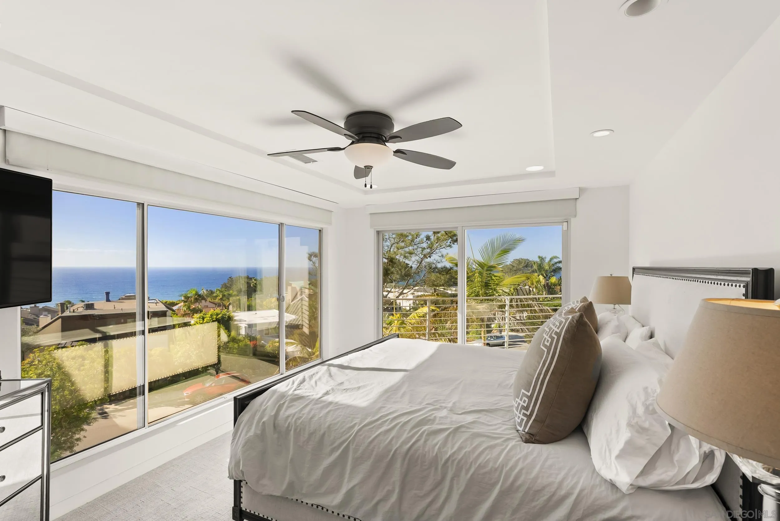 https://cdn.realtyfeed.com/cdn/127/260015268/a2e8ee17ff0222415d509888fd408c0f.webp