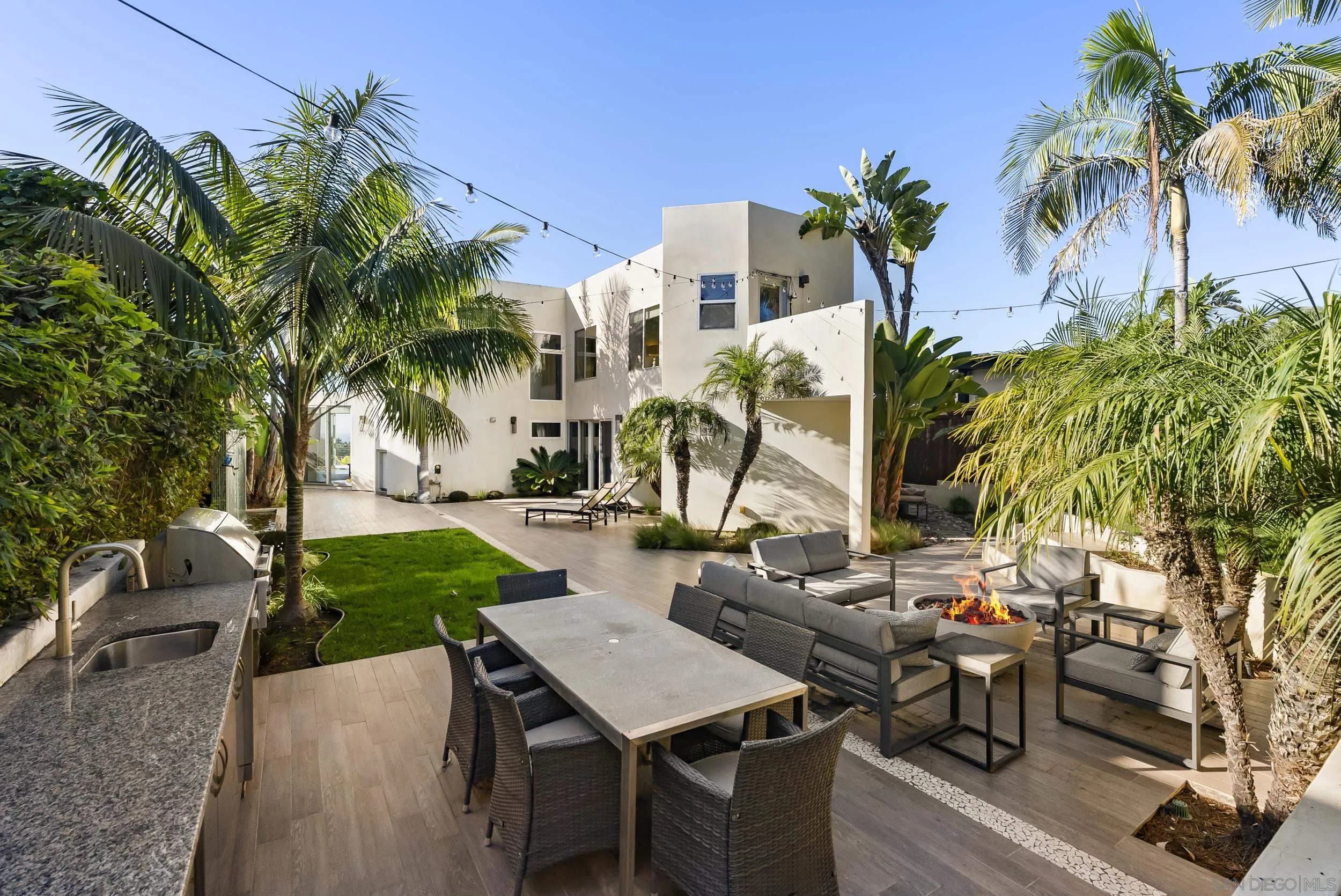 https://cdn.realtyfeed.com/cdn/127/260015268/b7b04d2acdca4116d62230b017d23a67.webp