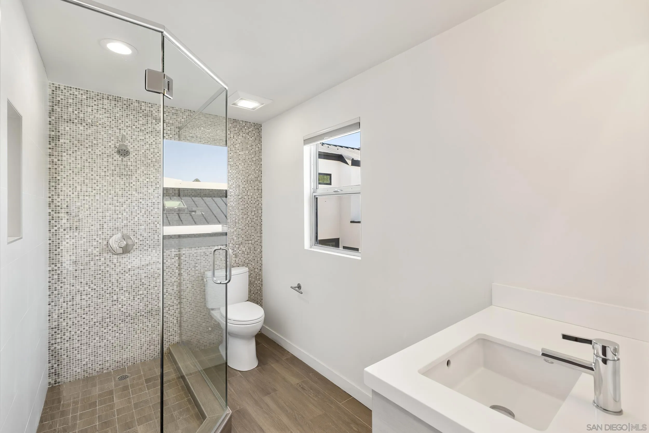 https://cdn.realtyfeed.com/cdn/127/260015268/cd88920161316fdf4f194971a20bc05b.webp