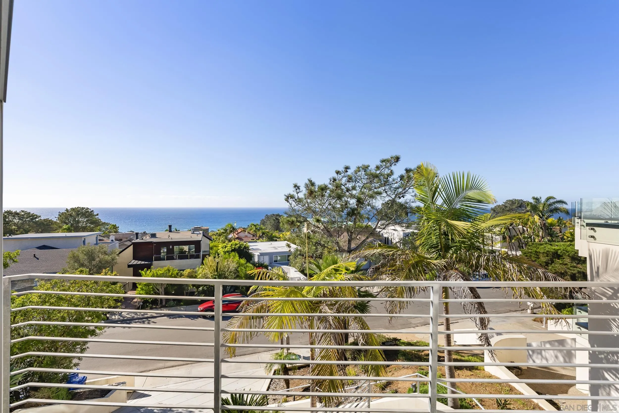 https://cdn.realtyfeed.com/cdn/127/260015268/cddc21e9be5c0c9642dcf99cf3d650fd.webp