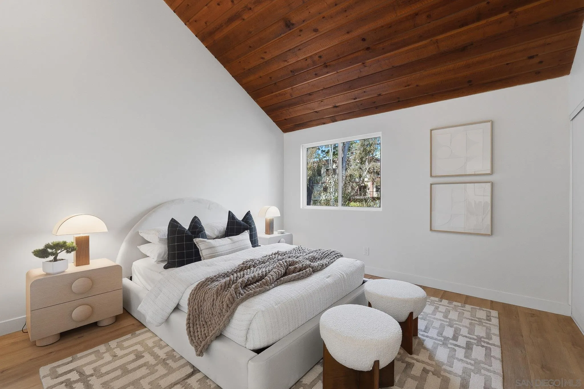 https://cdn.realtyfeed.com/cdn/127/260015270/29a02242c491726ab9791e4f1cbe7774.webp