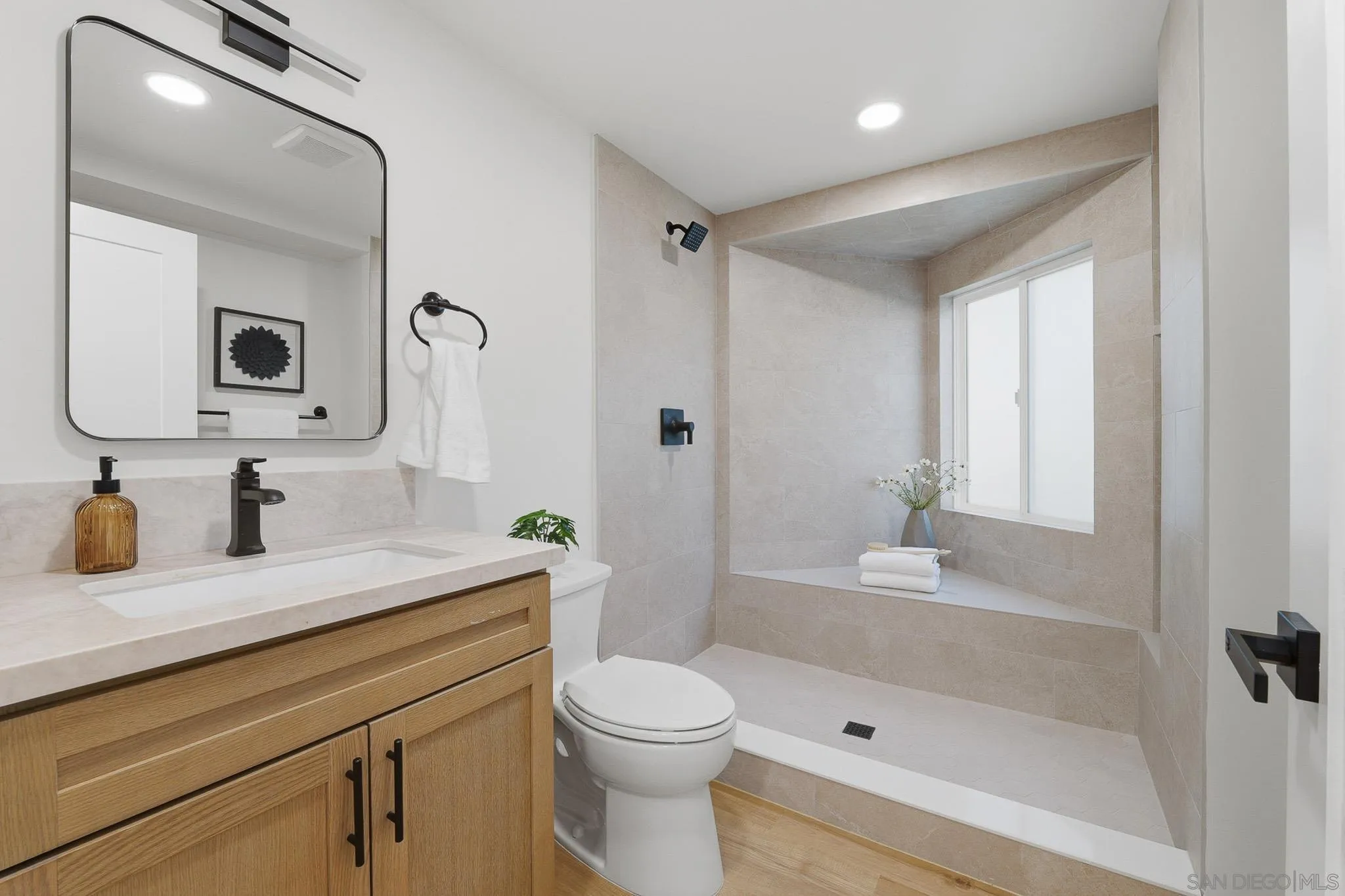 https://cdn.realtyfeed.com/cdn/127/260015270/42482e510986ea25ecd009a0f64cdf56.webp