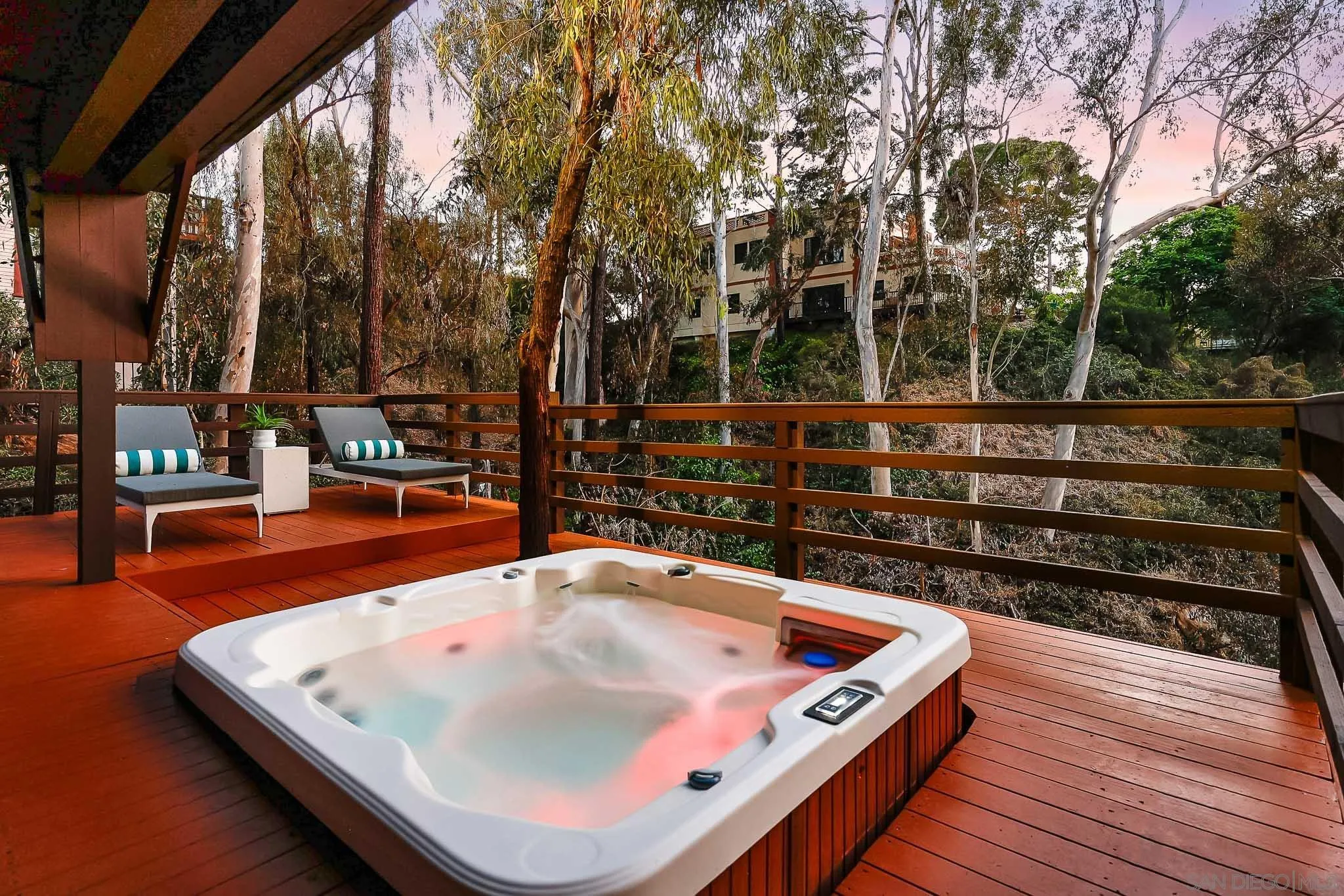 https://cdn.realtyfeed.com/cdn/127/260015270/8bade479eb341bea38722e23e06efe07.webp