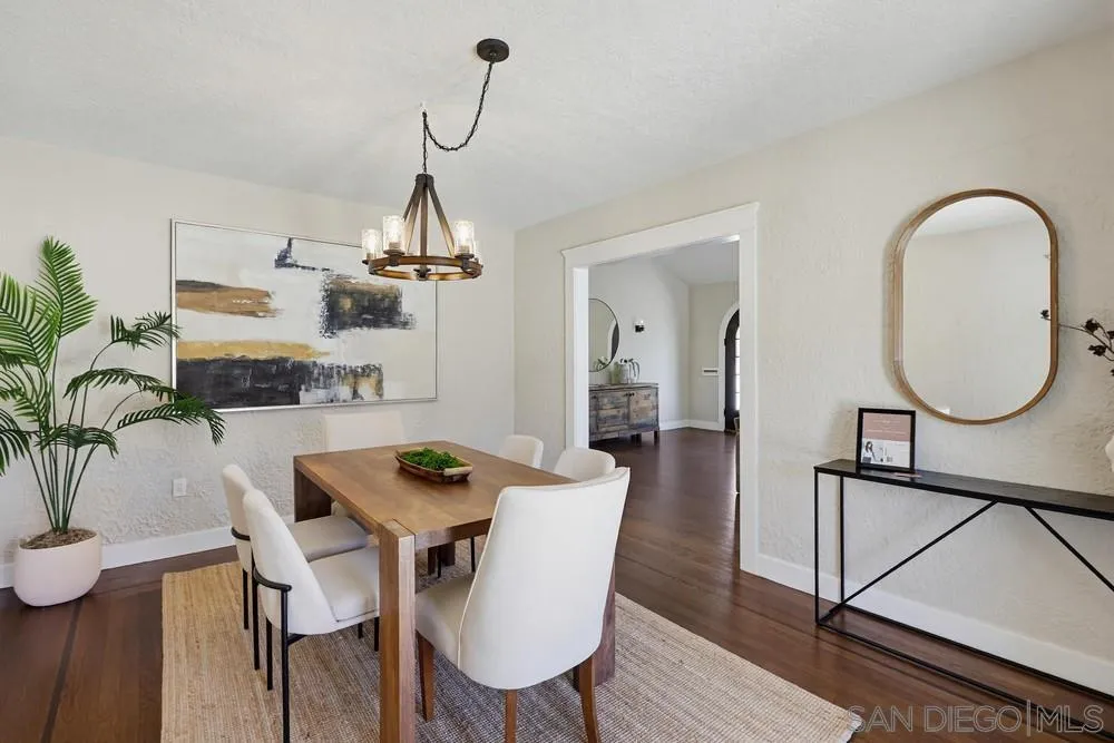 https://cdn.realtyfeed.com/cdn/127/260015279/2273a0fd8dea4389c950a45a76c83ad2.webp