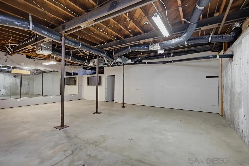 https://cdn.realtyfeed.com/cdn/127/260015279/39ed24cdbf9f0123fa97a69a9be5a39f.webp