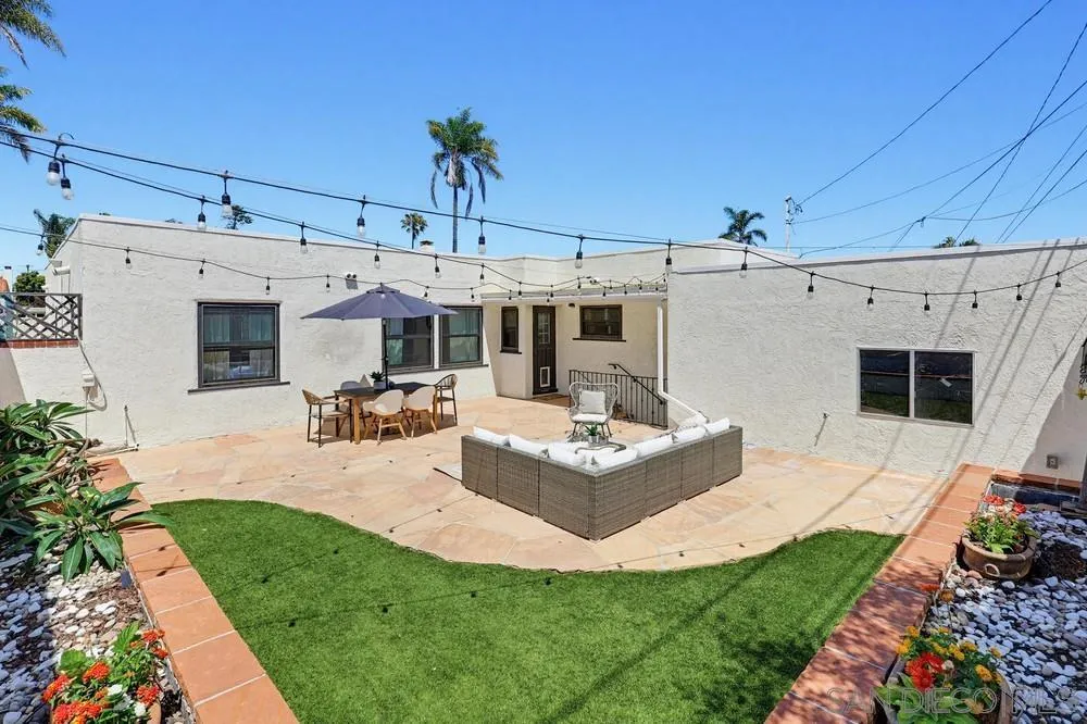 https://cdn.realtyfeed.com/cdn/127/260015279/75eda2b7de6d67b7905424ba8b76b8b3.webp