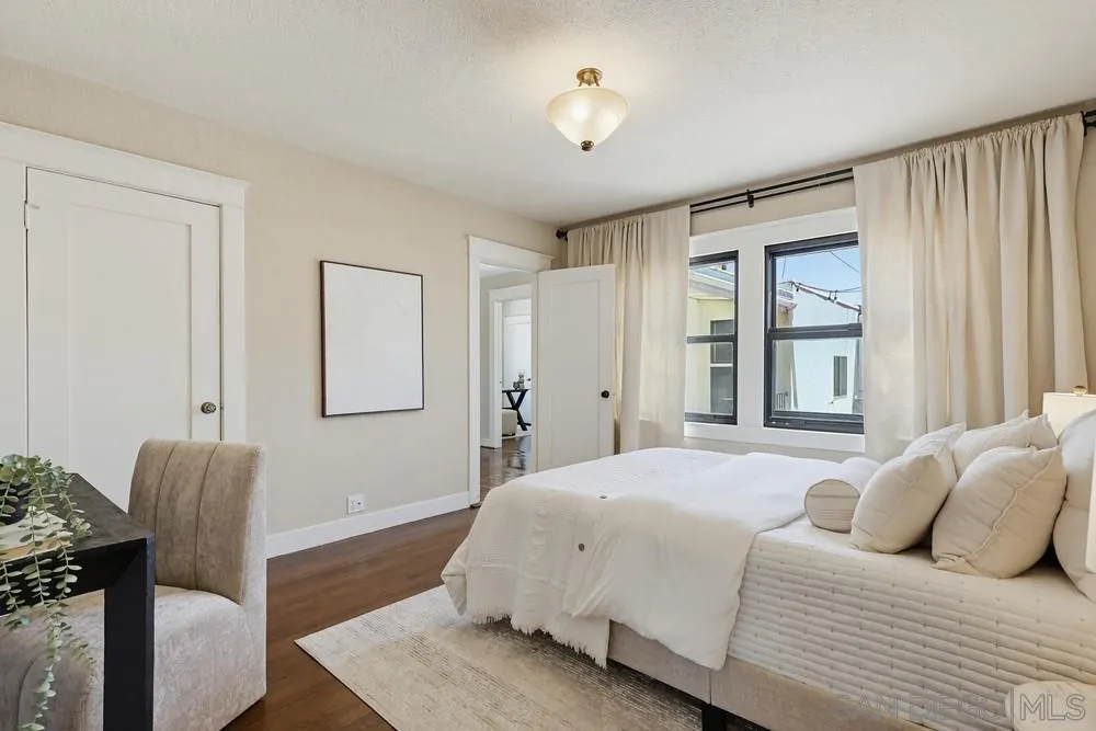 https://cdn.realtyfeed.com/cdn/127/260015279/ce3f139d446040ef1e1ac0bf9692553c.webp