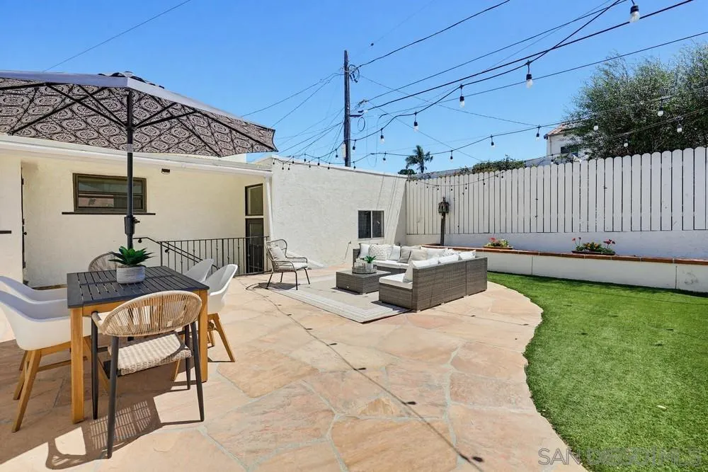 https://cdn.realtyfeed.com/cdn/127/260015279/da9ff09df9fd4ca71e52927c542ca8c6.webp