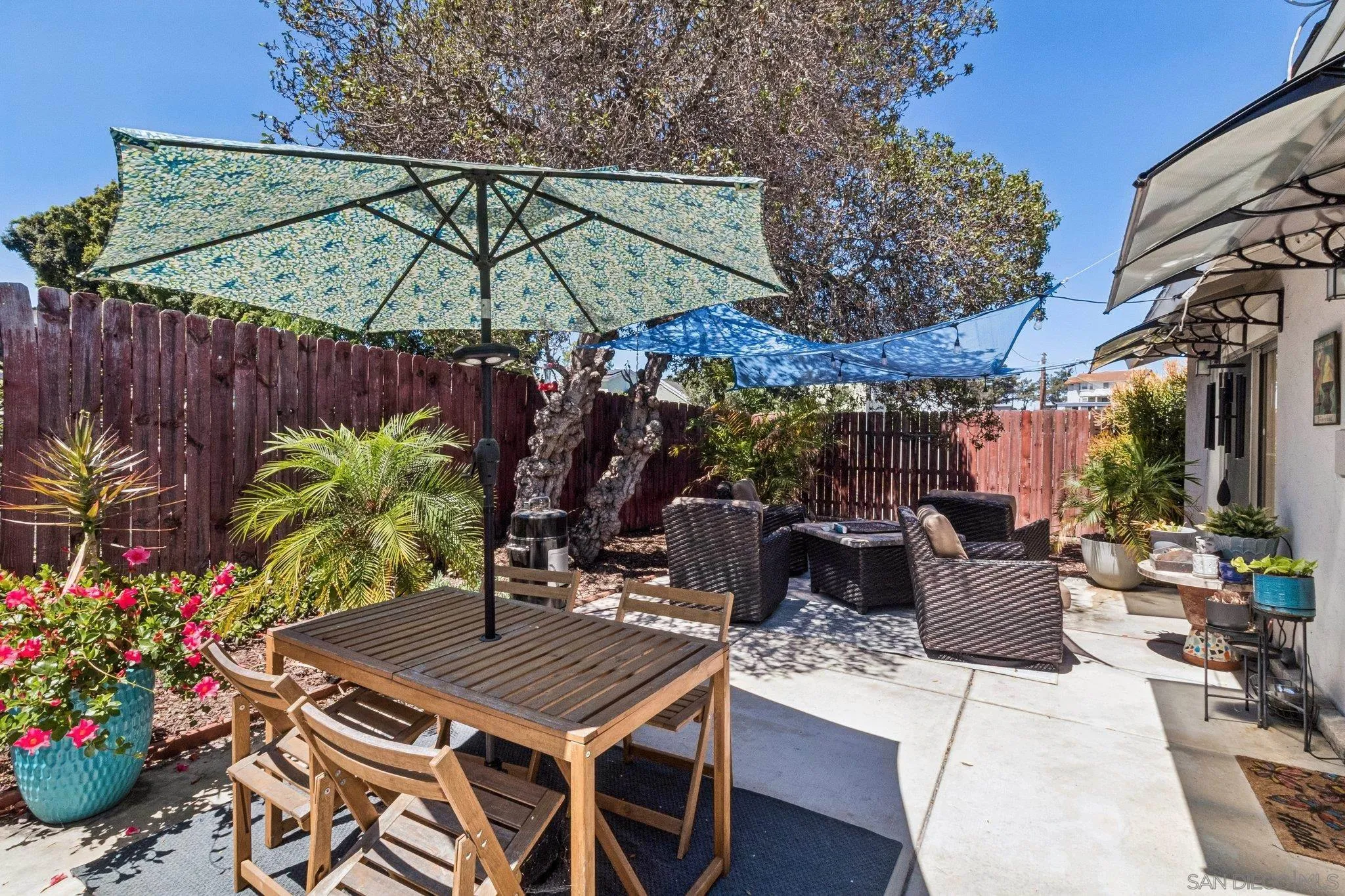 https://cdn.realtyfeed.com/cdn/127/260015291/dfc5b264fbc00b19b04335ca497f1f8f.webp