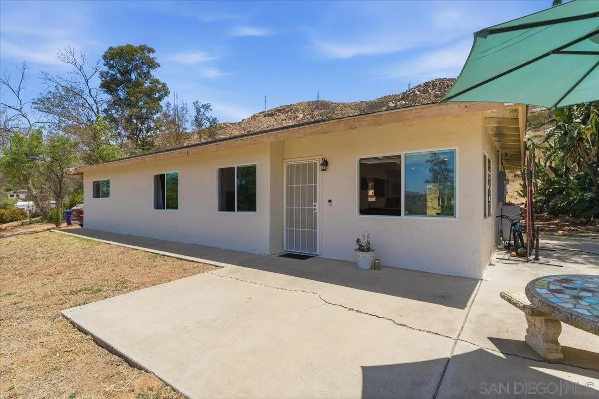 11305 Rocky Ln, Lakeside, CA 92040 - Photo 3 of 58, Lakeside, CA