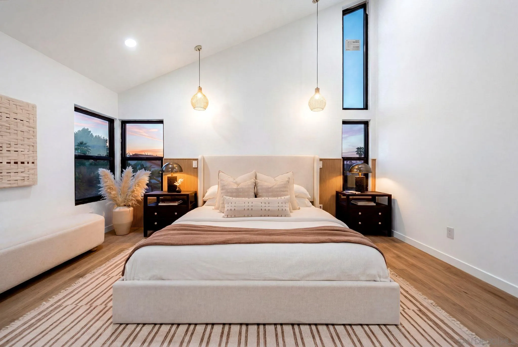 https://cdn.realtyfeed.com/cdn/127/260015297/623b307a0463b40598c929dac700e151.webp