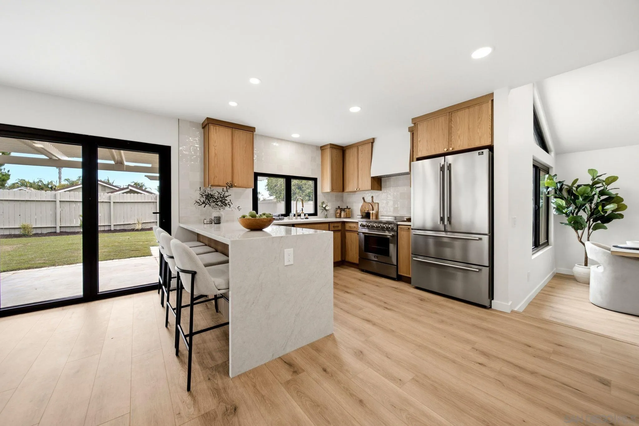 https://cdn.realtyfeed.com/cdn/127/260015297/9f43cfcc1f778065875b076a240e0c13.webp