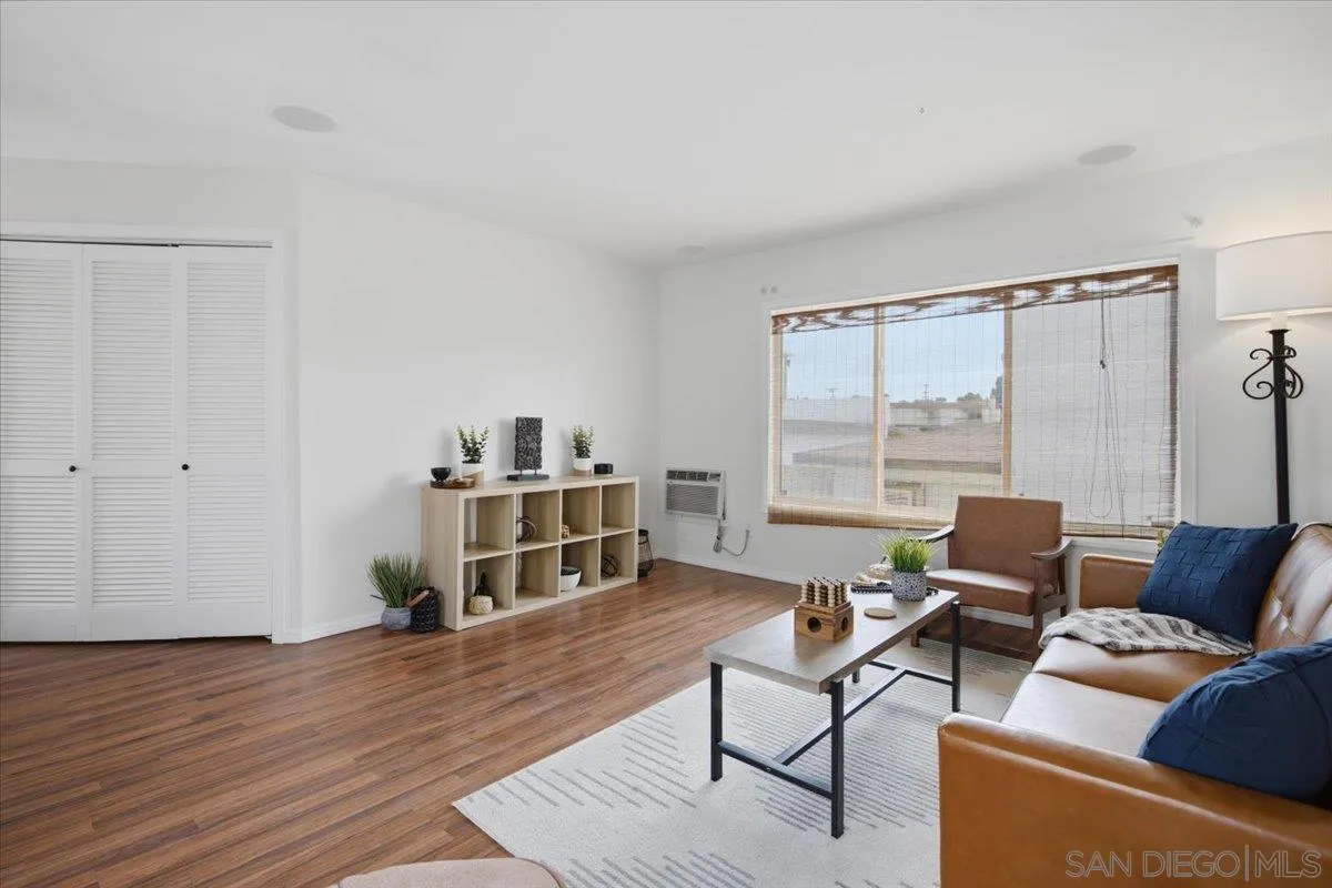 Photo #12: 260015302 Listing: Photo #12