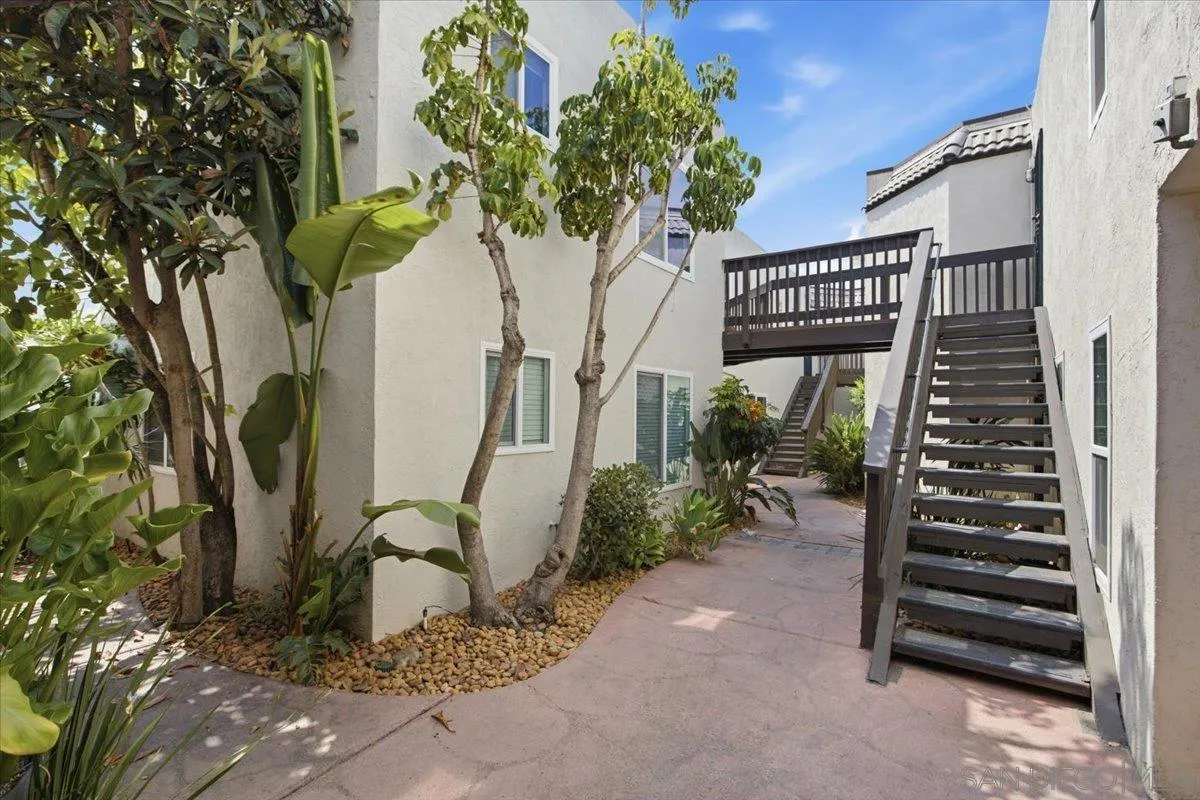 Photo #14: 260015302 Listing: Photo #14