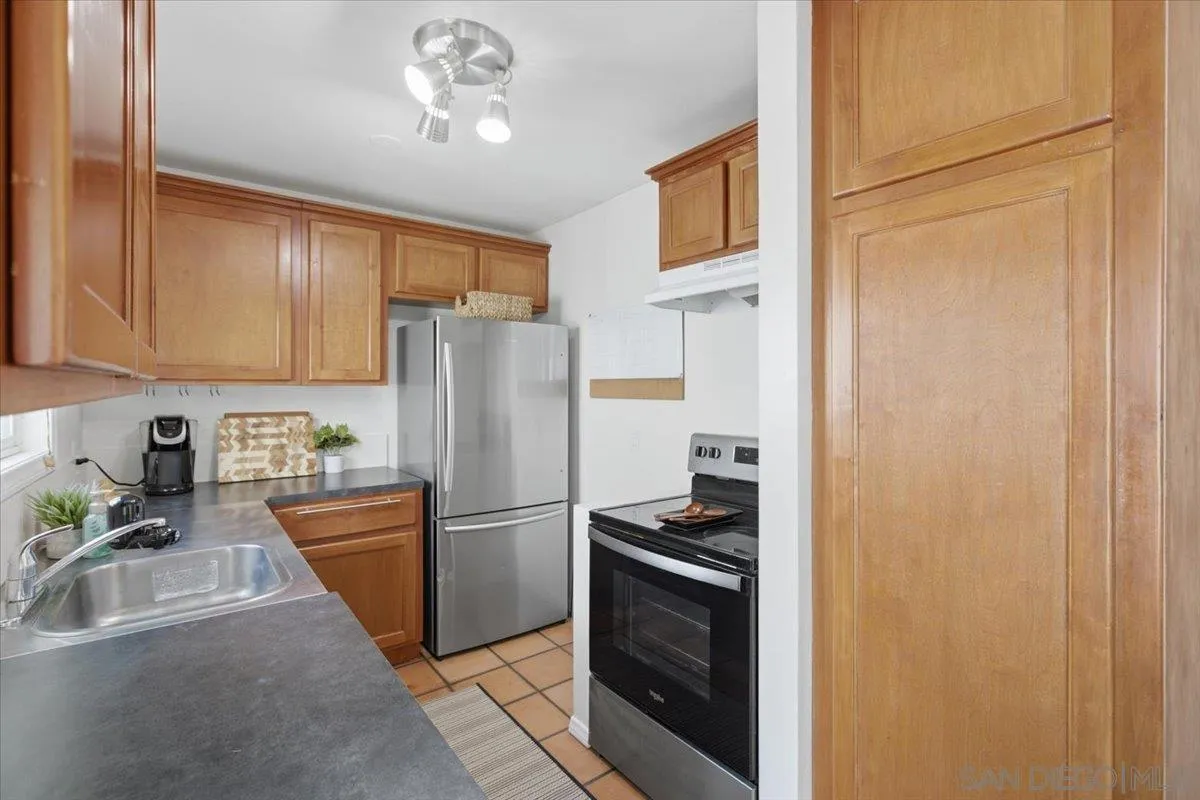 Photo #18: 260015302 Listing: Photo #18
