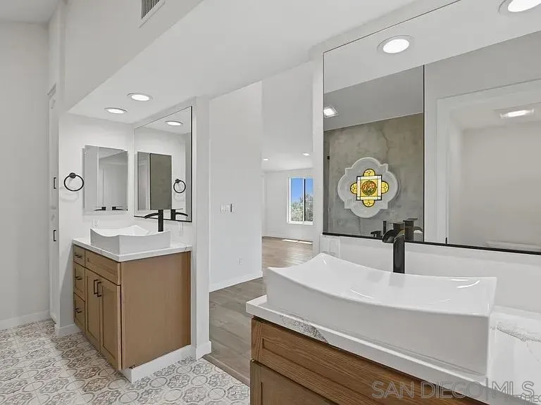 Photo #19: 260015307 Listing: Photo #19