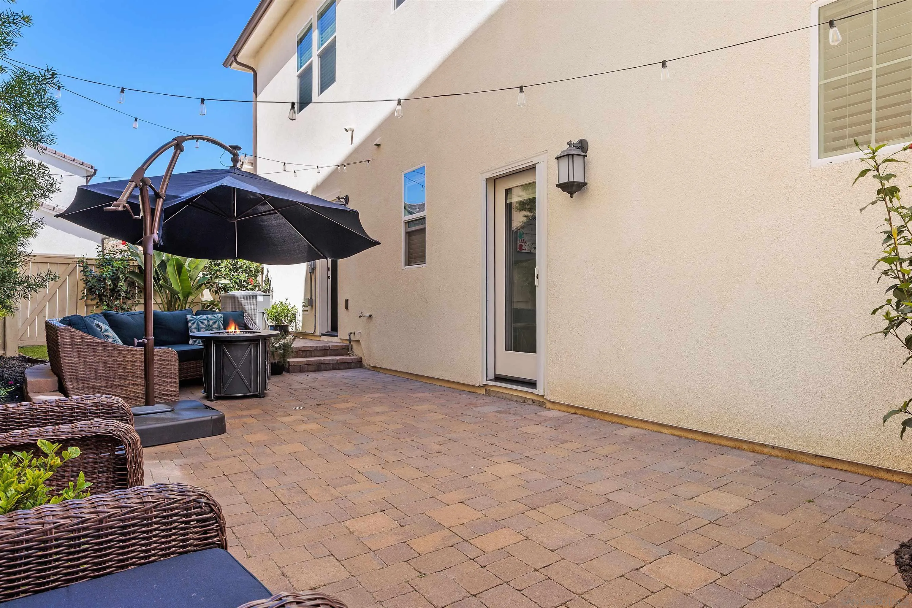 https://cdn.realtyfeed.com/cdn/127/260015308/ee98a7d1aa4b79b566d5d556d172e612.webp