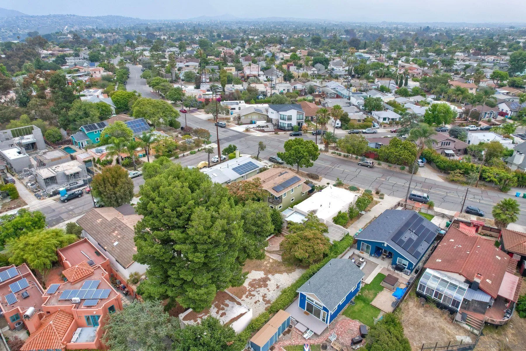 https://cdn.realtyfeed.com/cdn/127/260015310/2b68bbbc9ab5ca5cca8f013ab78a8981.webp