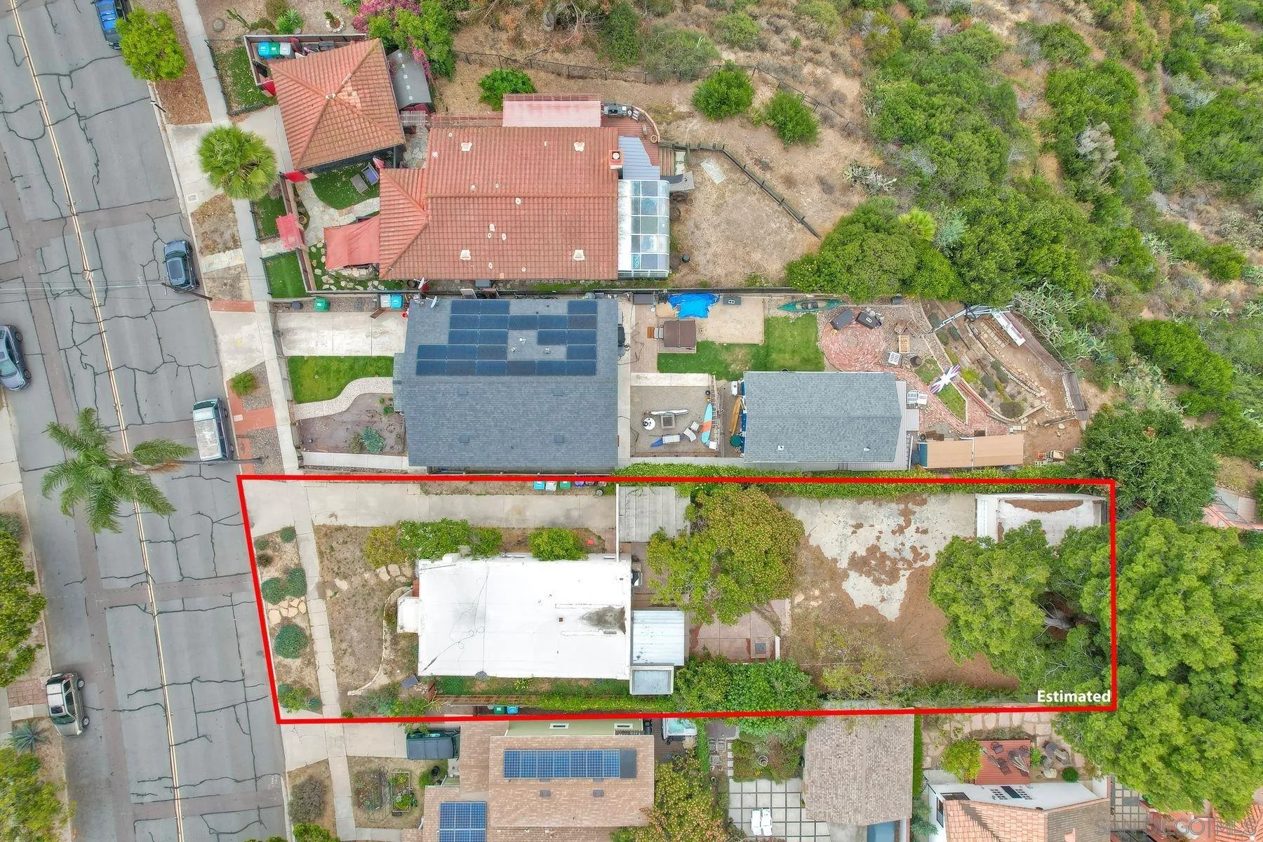 https://cdn.realtyfeed.com/cdn/127/260015310/94e6af71729ec1fa0a6f8315764d68bb.webp