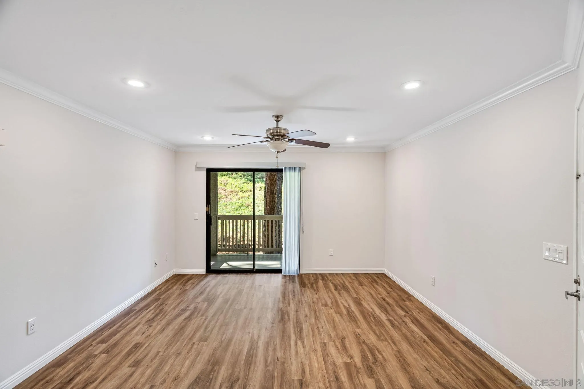 Photo #14: 260015311 Listing: Photo #14