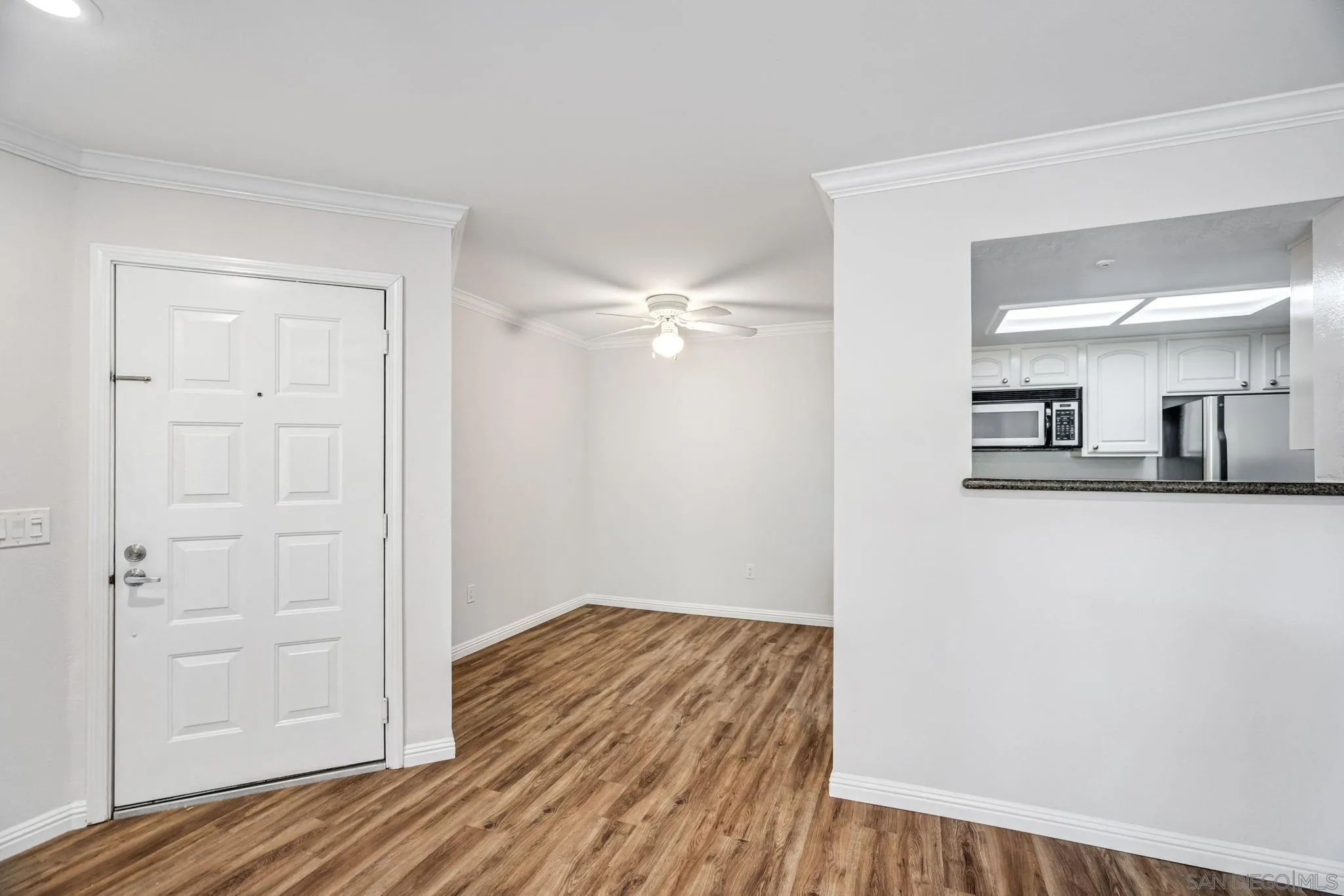 https://cdn.realtyfeed.com/cdn/127/260015311/9ad653870c9e85f642e2f1b8c0dde473.webp