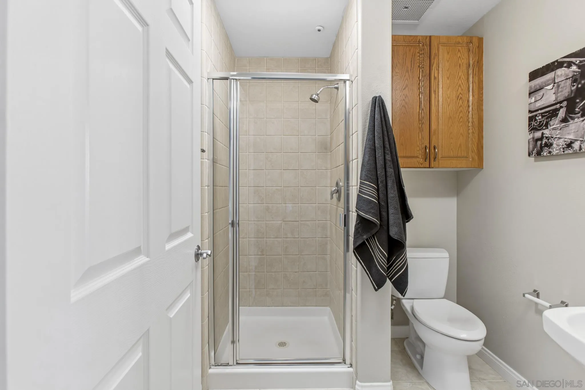 https://cdn.realtyfeed.com/cdn/127/260015314/0f14ce315f56ab93a69da992926368ed.webp