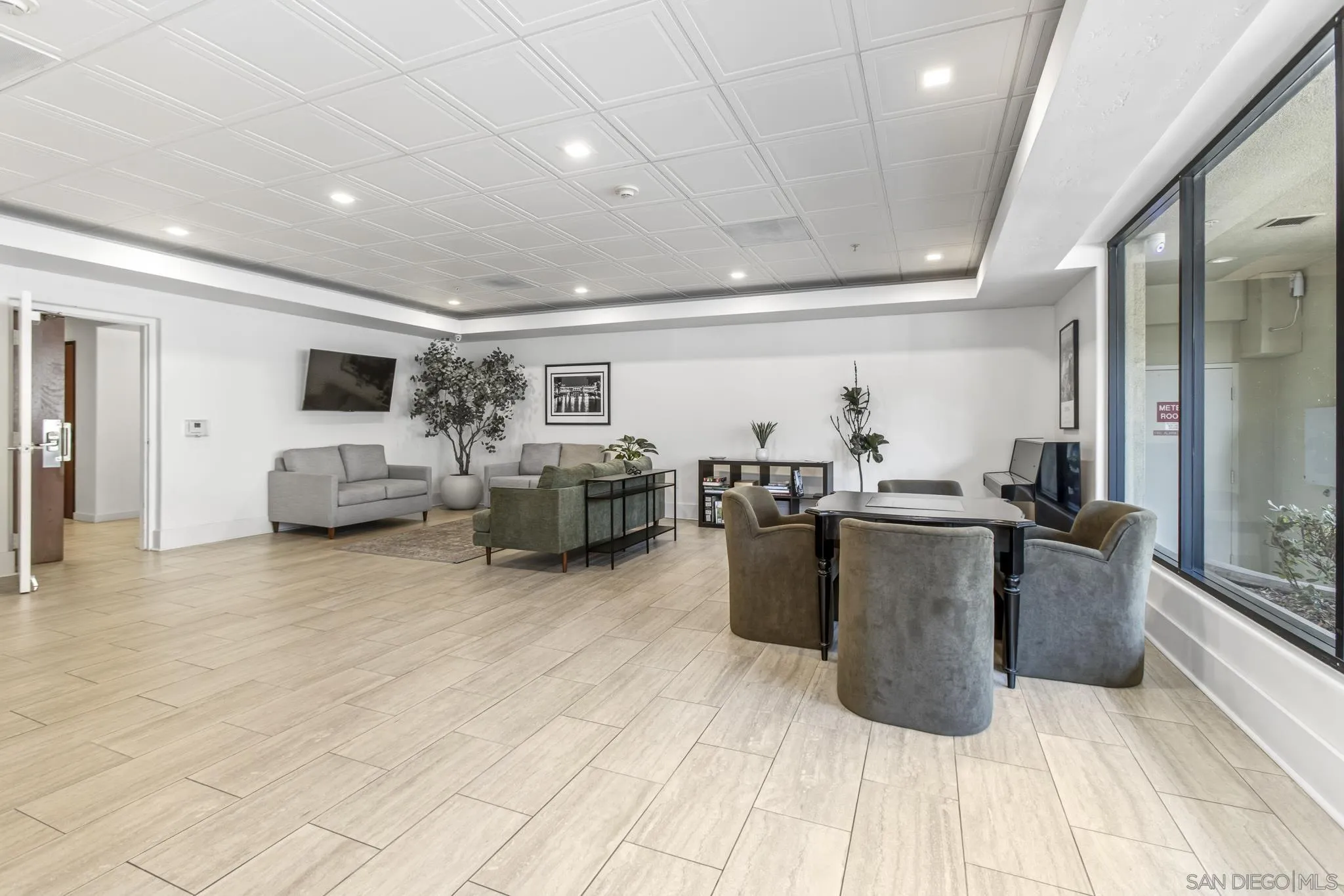 https://cdn.realtyfeed.com/cdn/127/260015314/eb1bccace8f5e03225491725145c4e84.webp