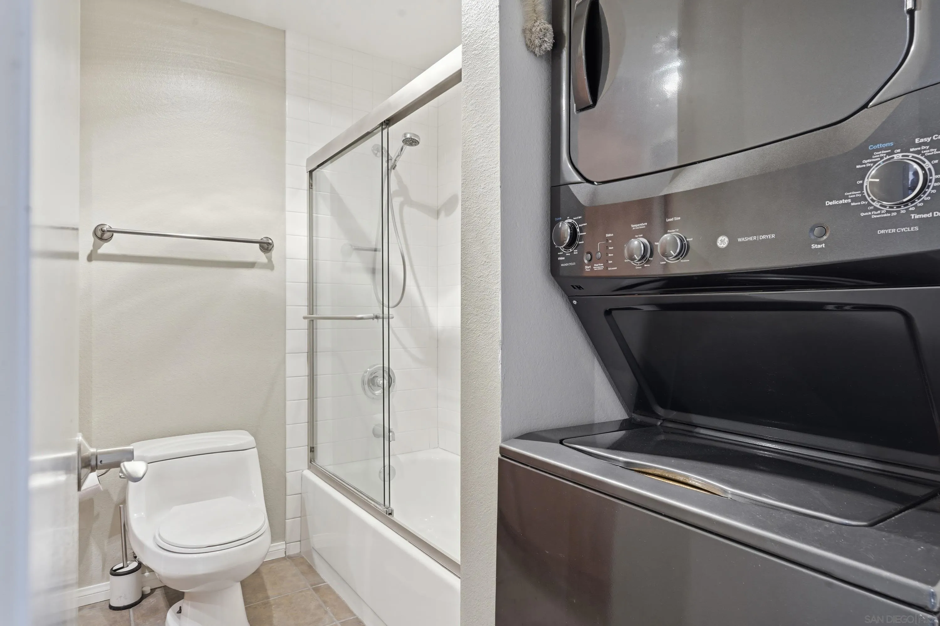 Photo #32: 260015315 Listing: Photo #32