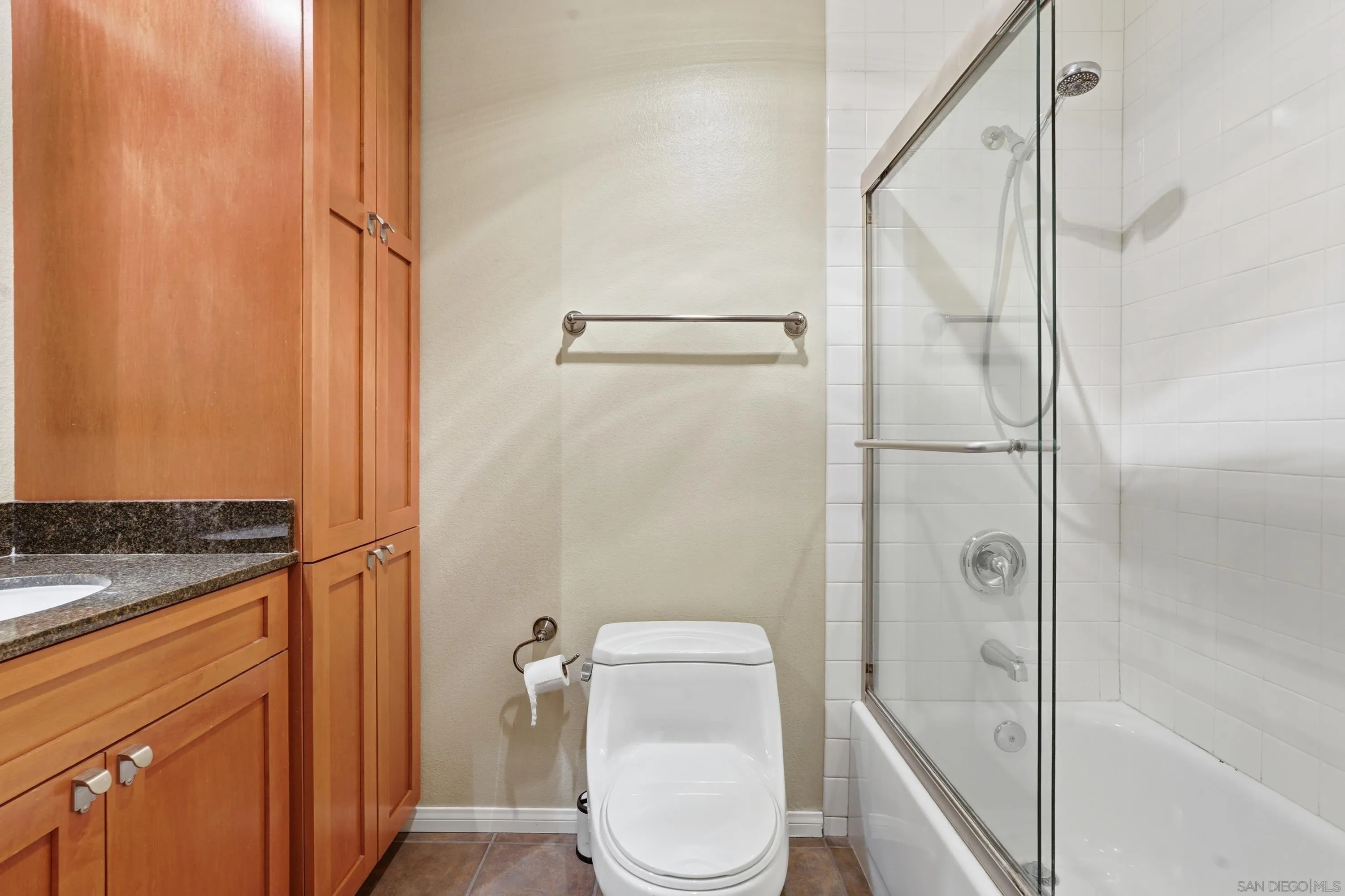 Photo #27: 260015315 Listing: Photo #27