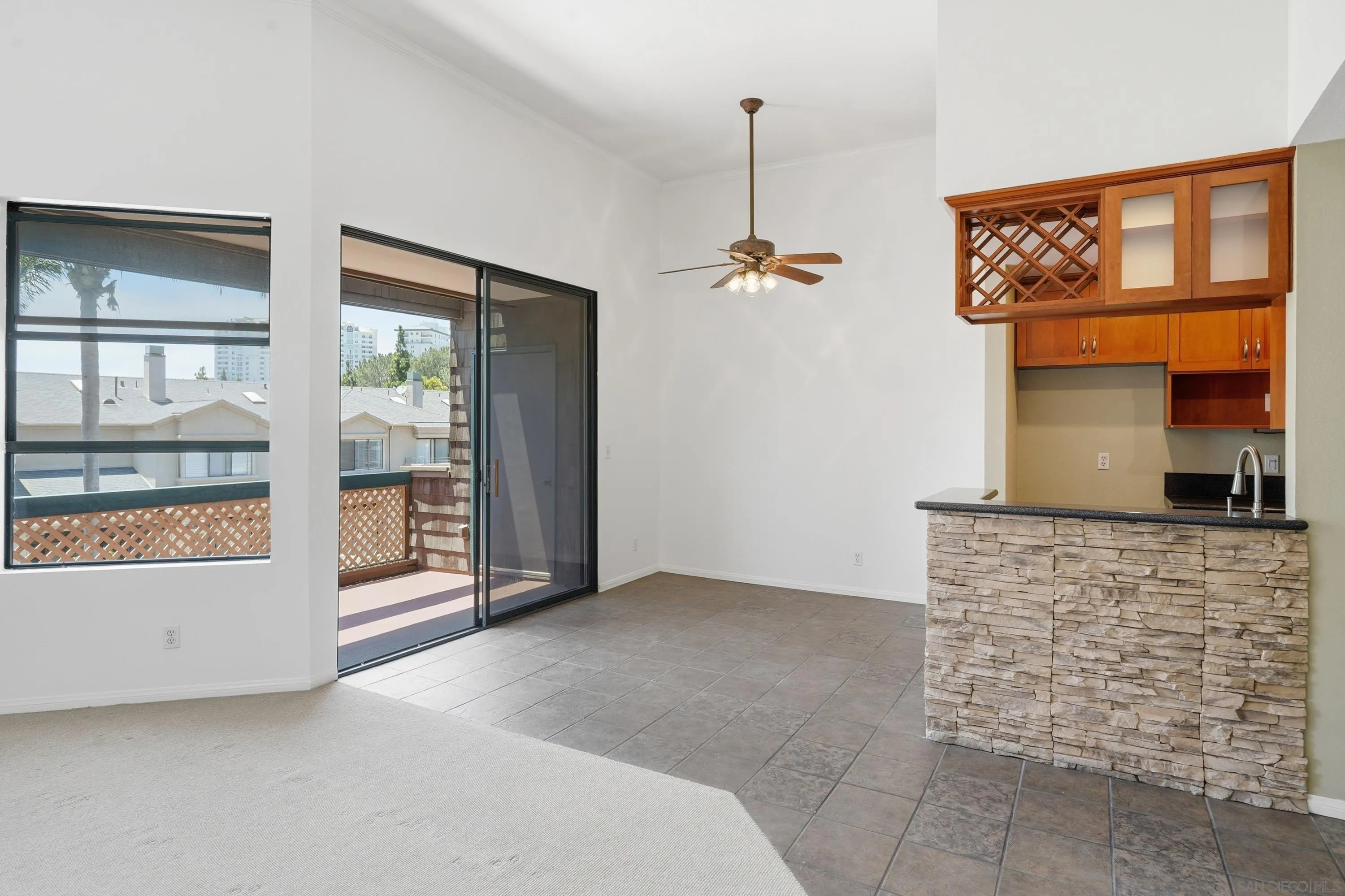 Photo #12: 260015315 Listing: Photo #12