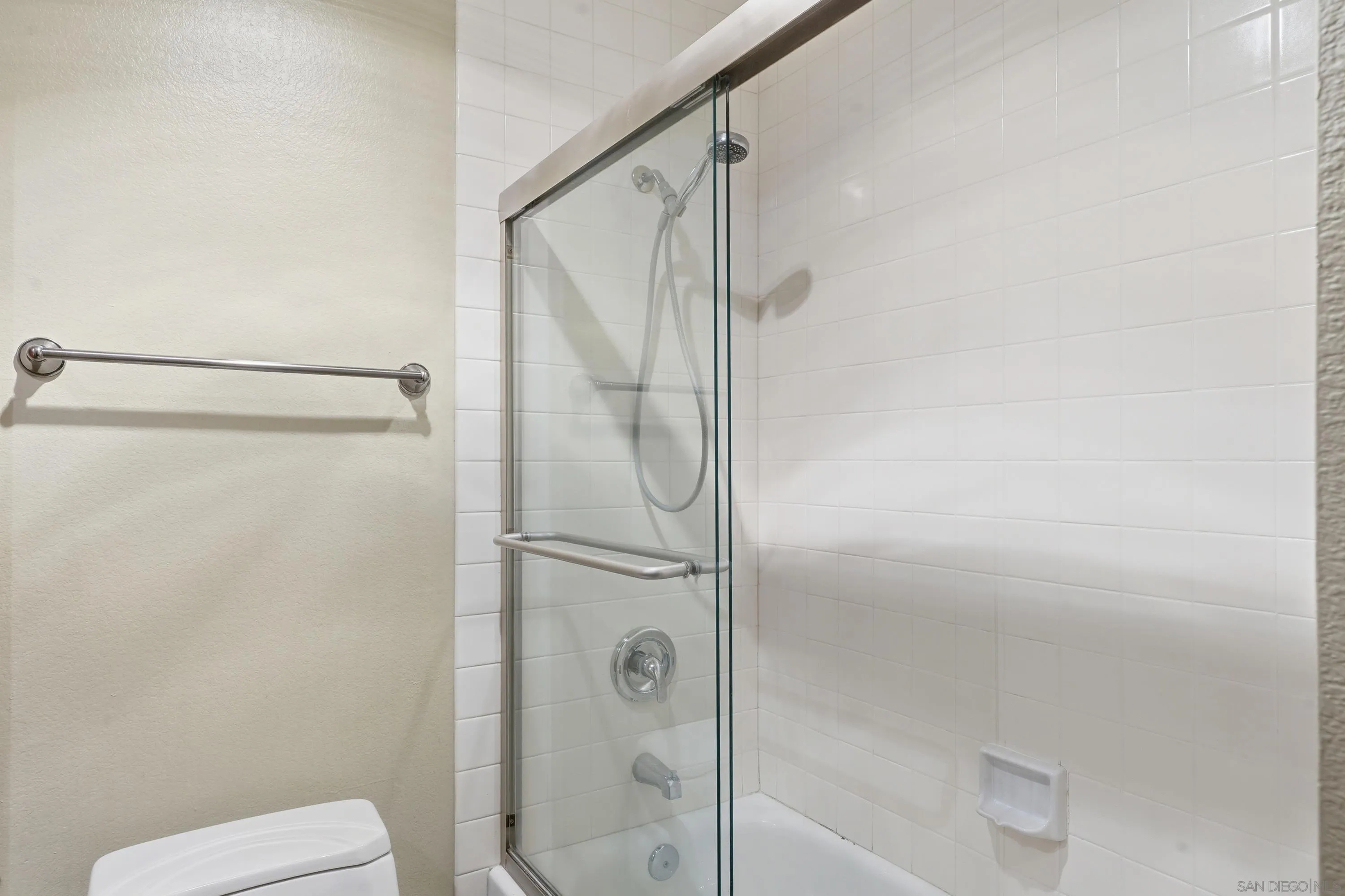 Photo #31: 260015315 Listing: Photo #31