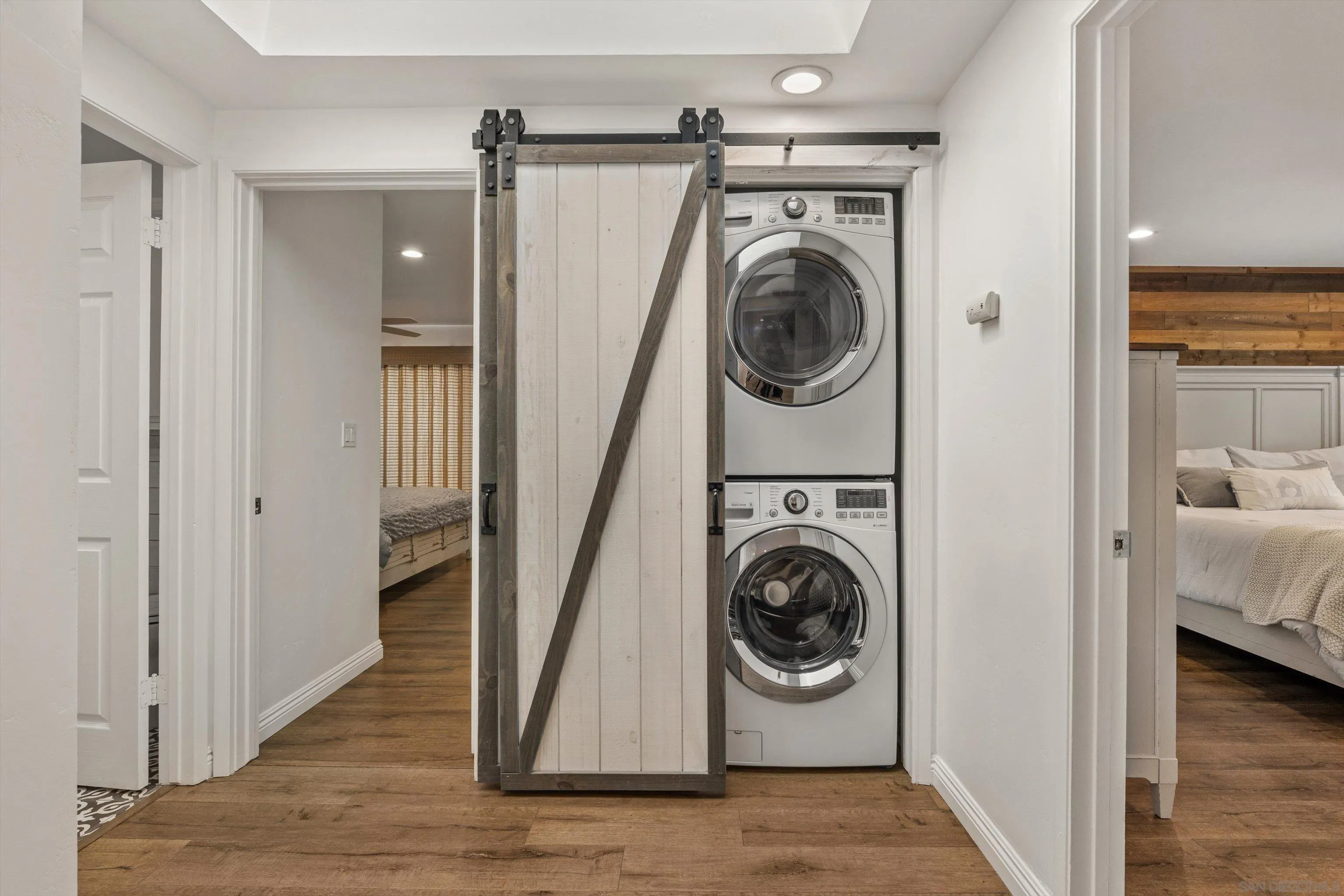 https://cdn.realtyfeed.com/cdn/127/260015317/391bbbaf512fb74609146cd201e268cd.webp