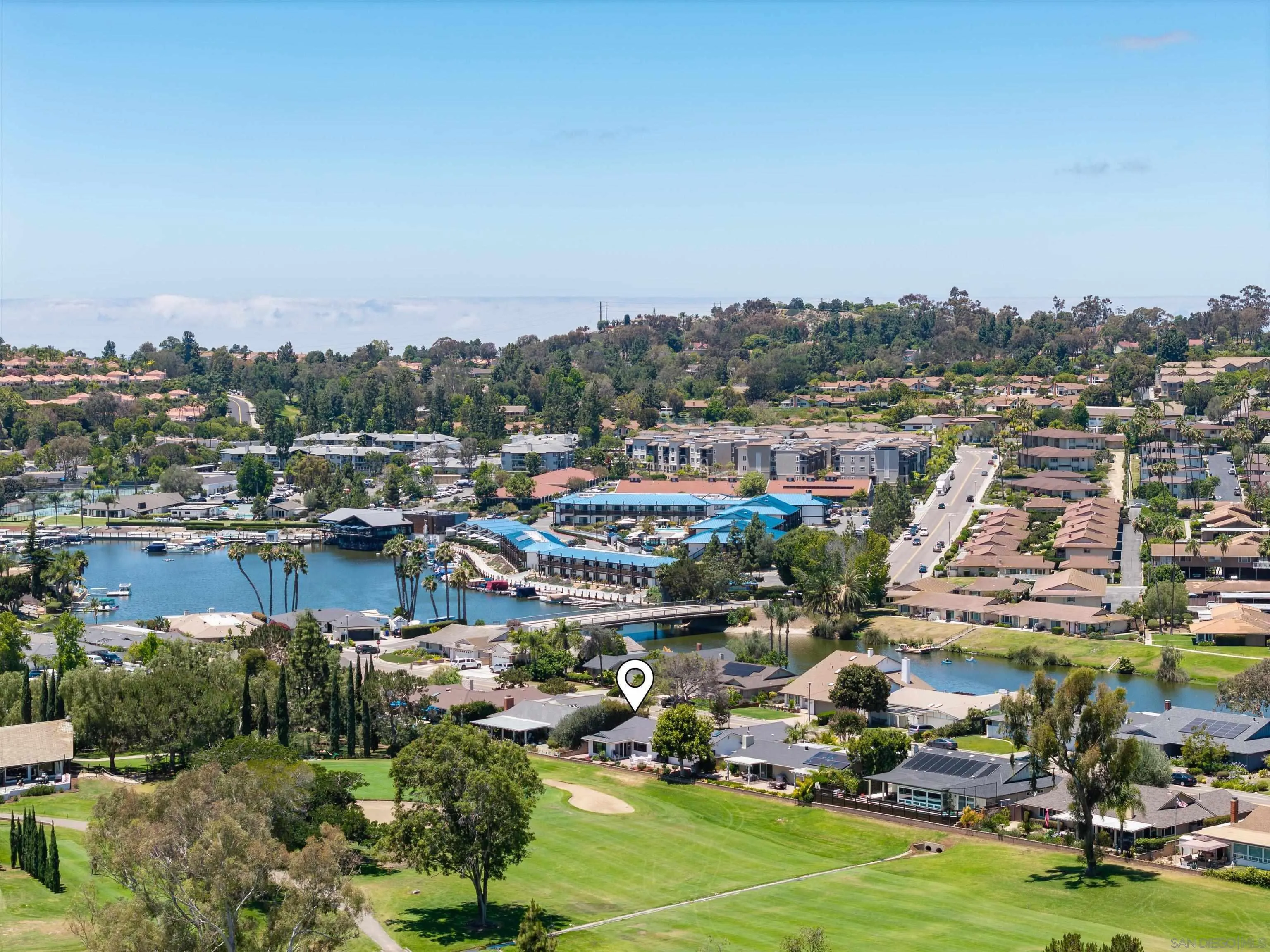 https://cdn.realtyfeed.com/cdn/127/260015317/c82b7547495ac464965b3aec6f57d98e.webp